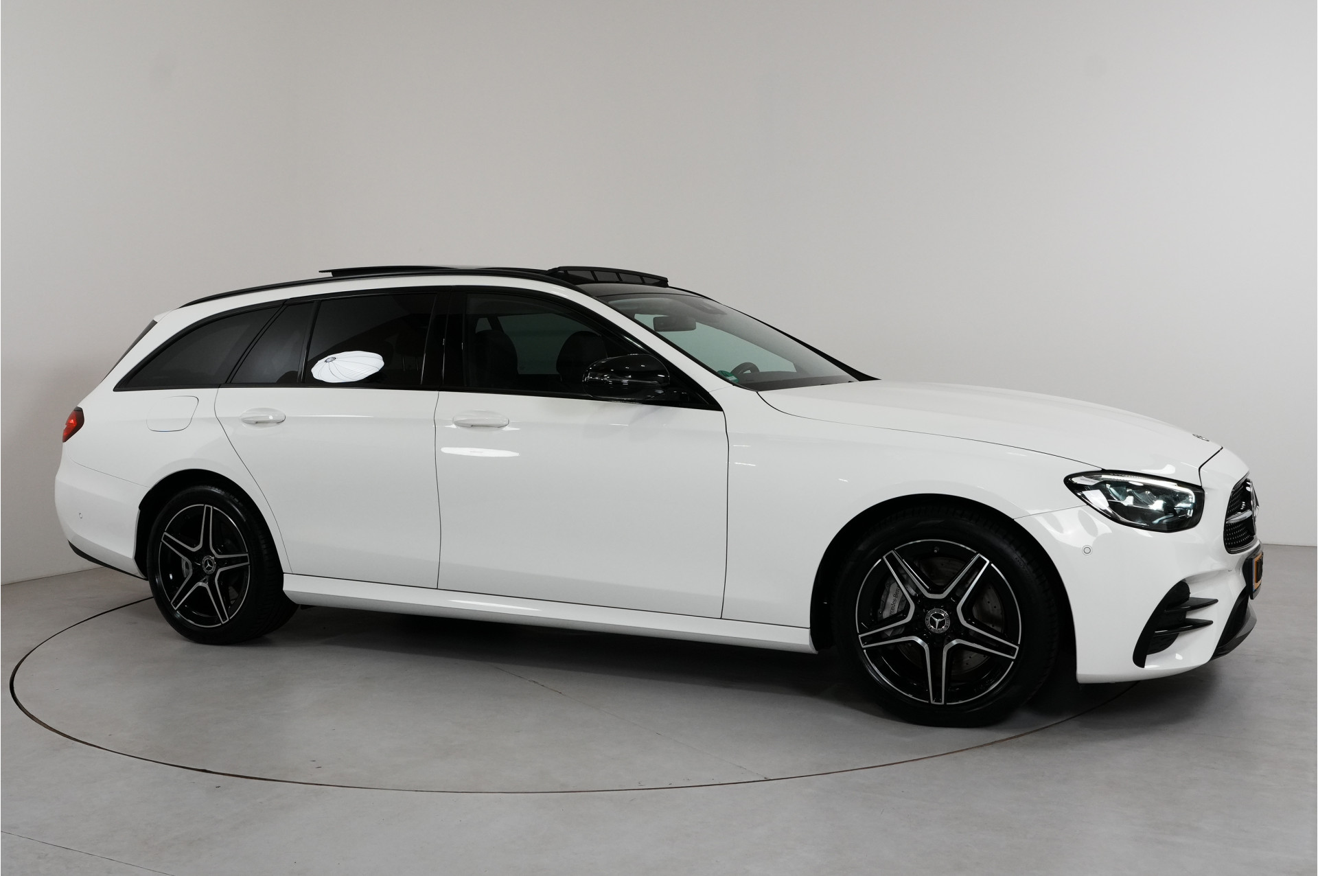Foto van Mercedes-Benz E-klasse Estate