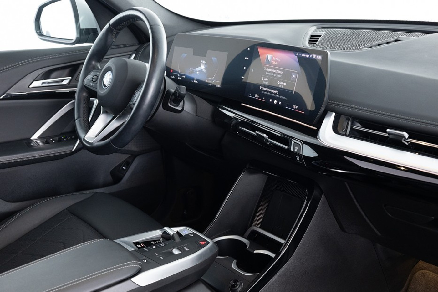 Foto van BMW Ix1