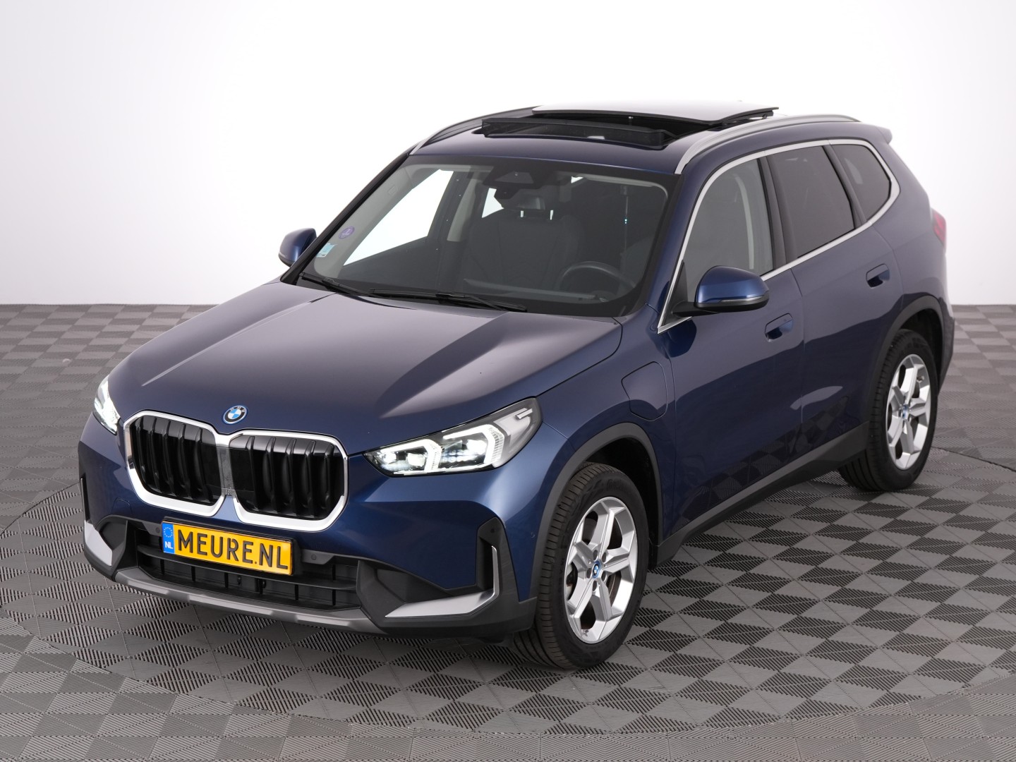 Foto van BMW X1