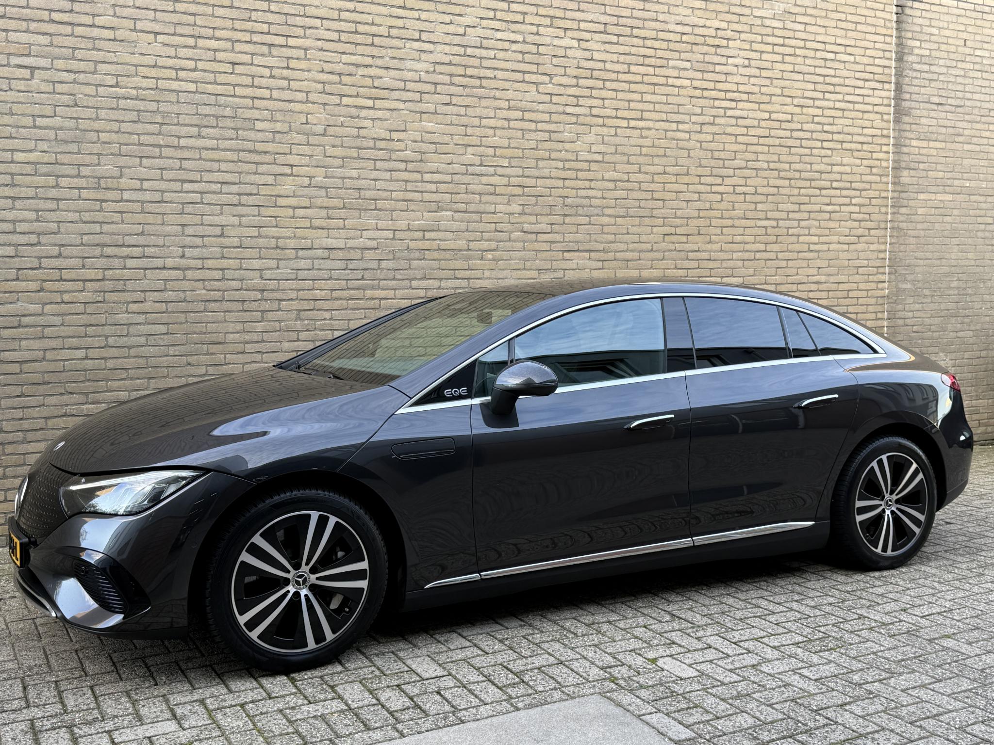 Foto van Mercedes-Benz Eqe