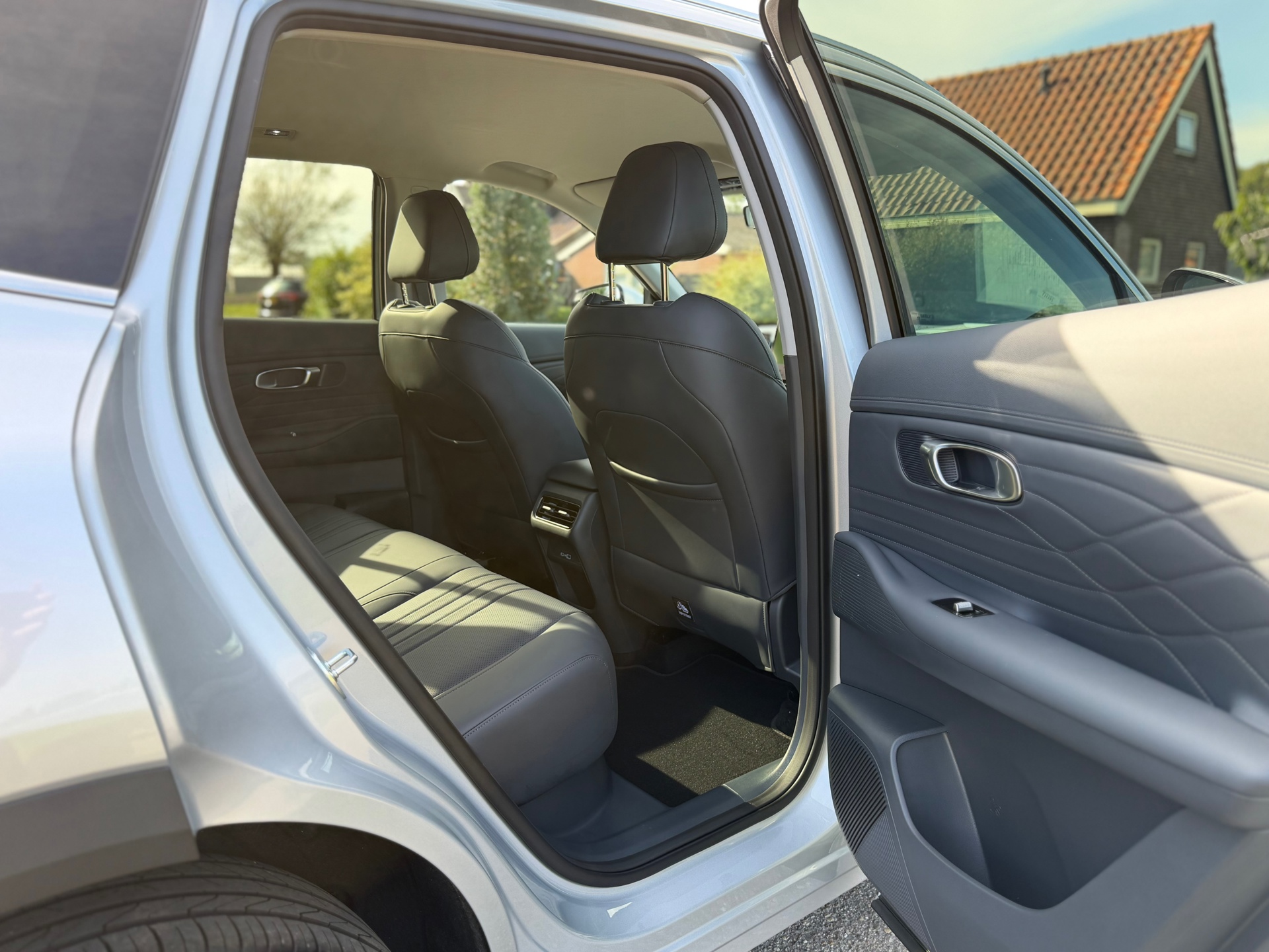 Foto van Geely Starray Em-i