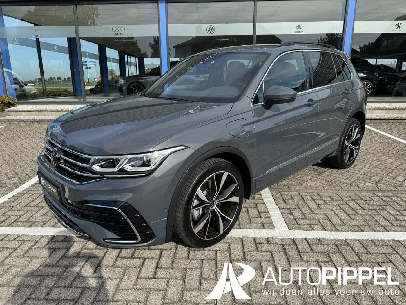Volkswagen Tiguan 1.4 TSI eHybrid R-Line 2023 - voorkant