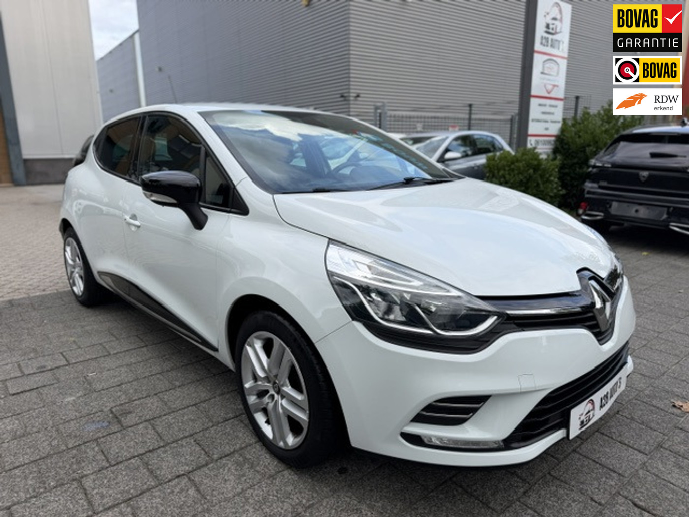 Renault Clio Estate 0.9 TCe Limited|Keyless|Cruise contr|Park contr|Stuurbekrach 2020 - voorkant