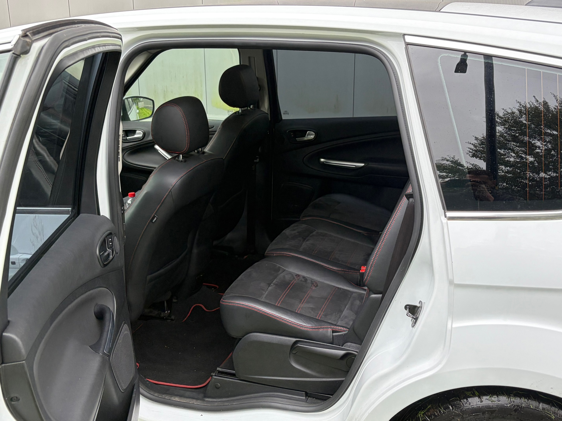 Foto van Ford S-max