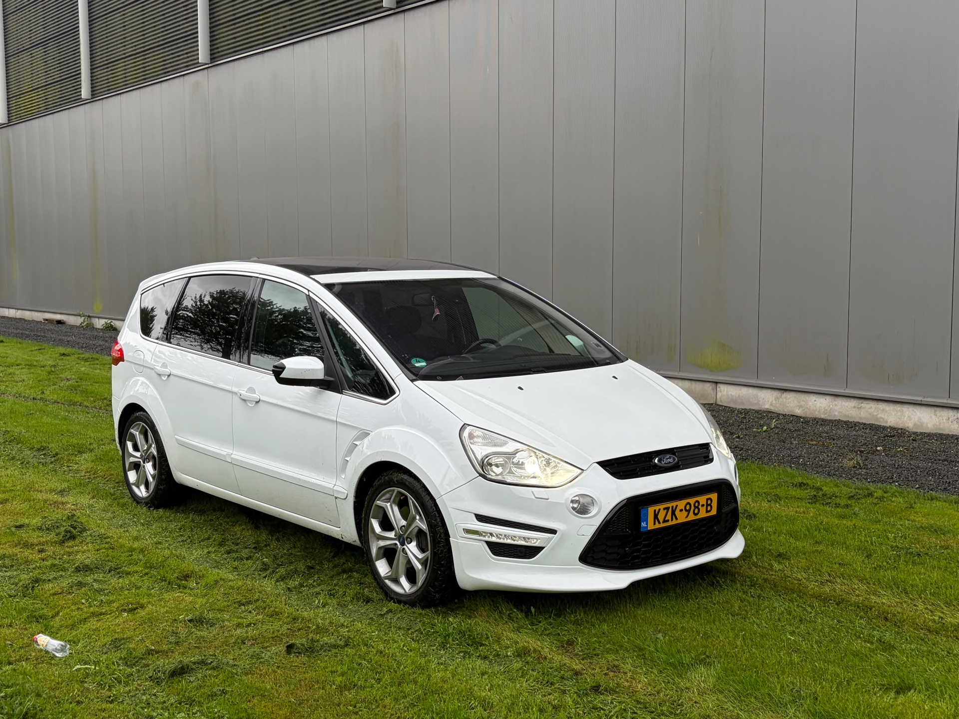 Foto van Ford S-max