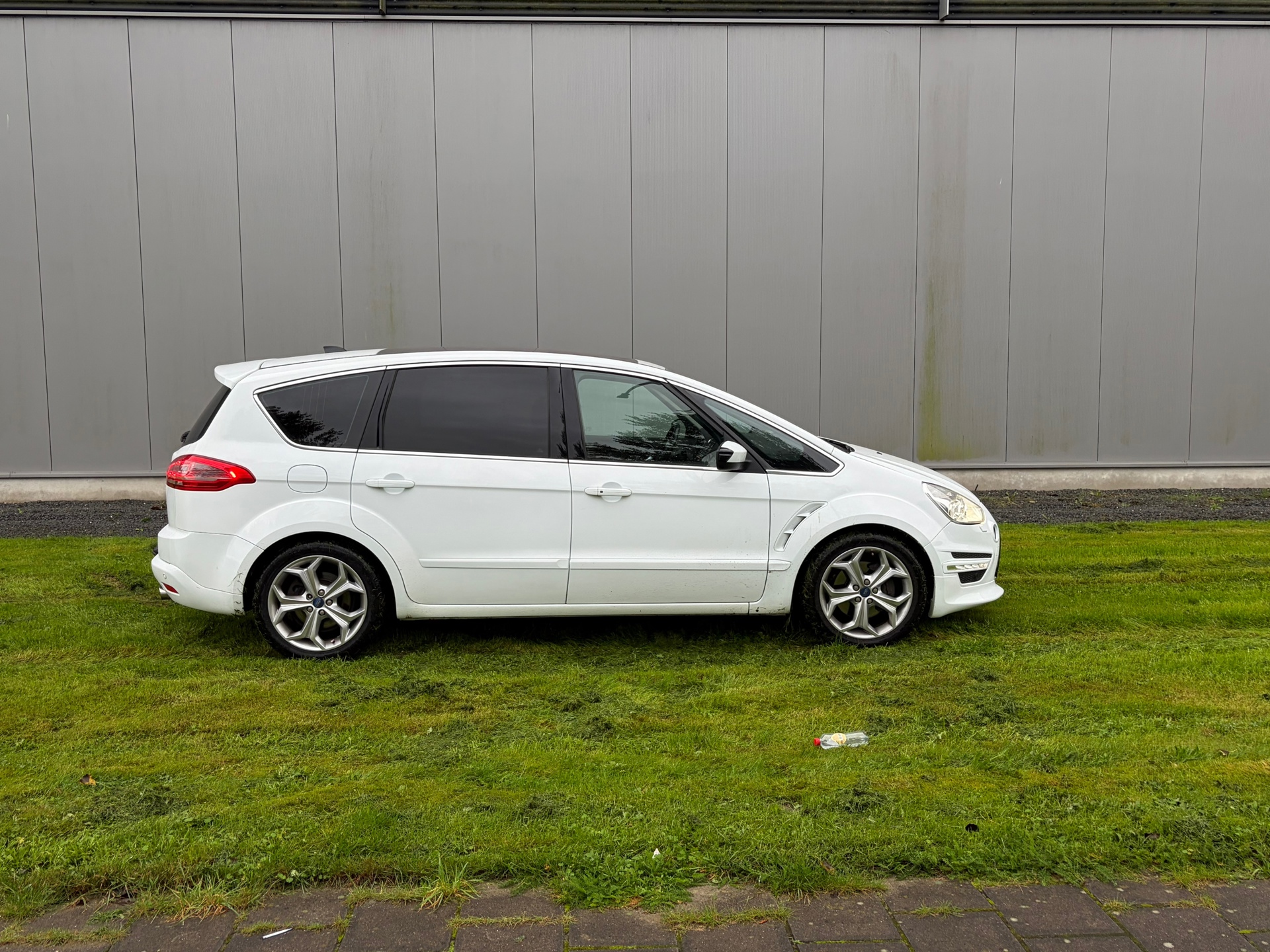 Foto van Ford S-max