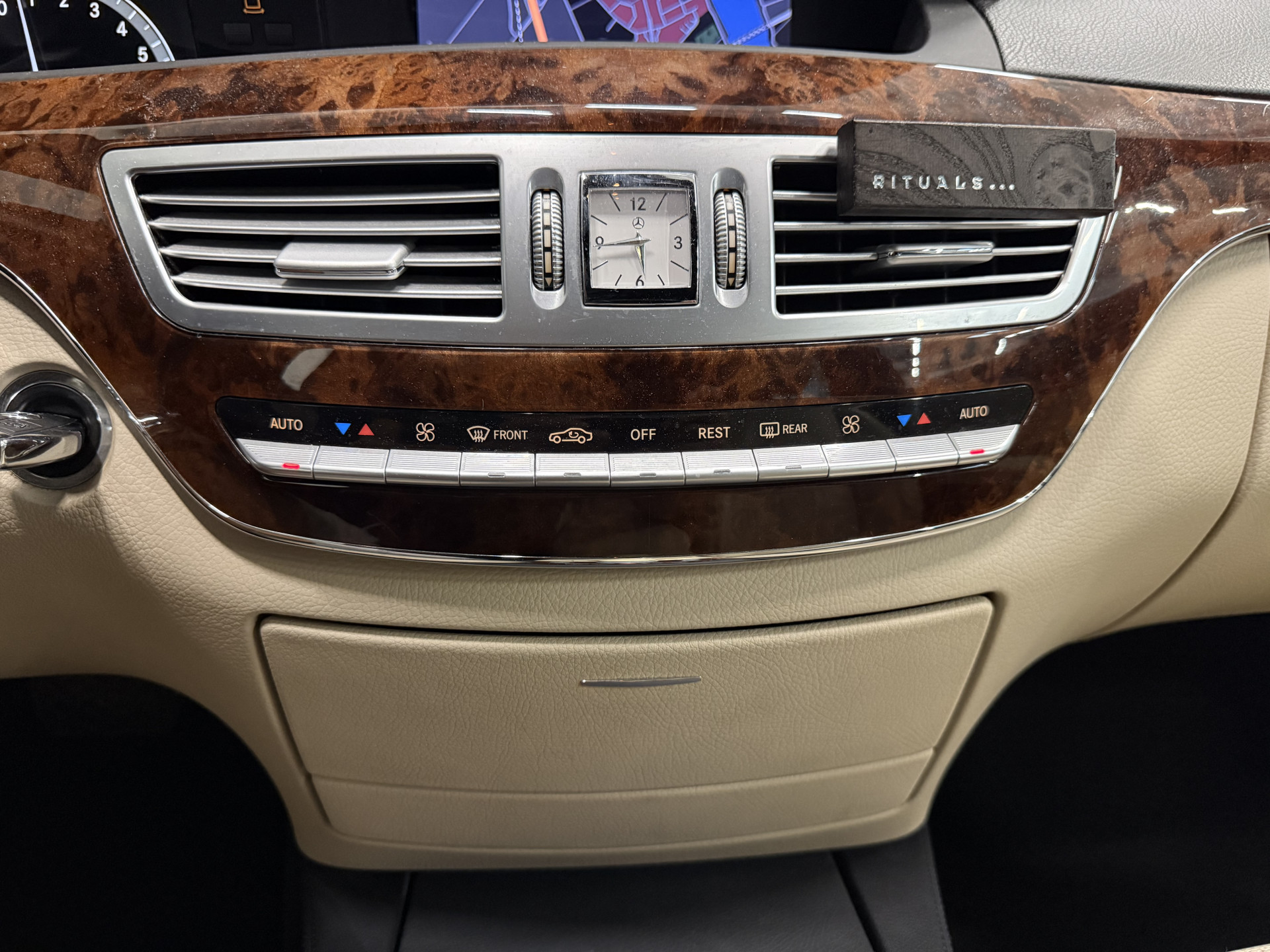 Foto van Mercedes-Benz S 350