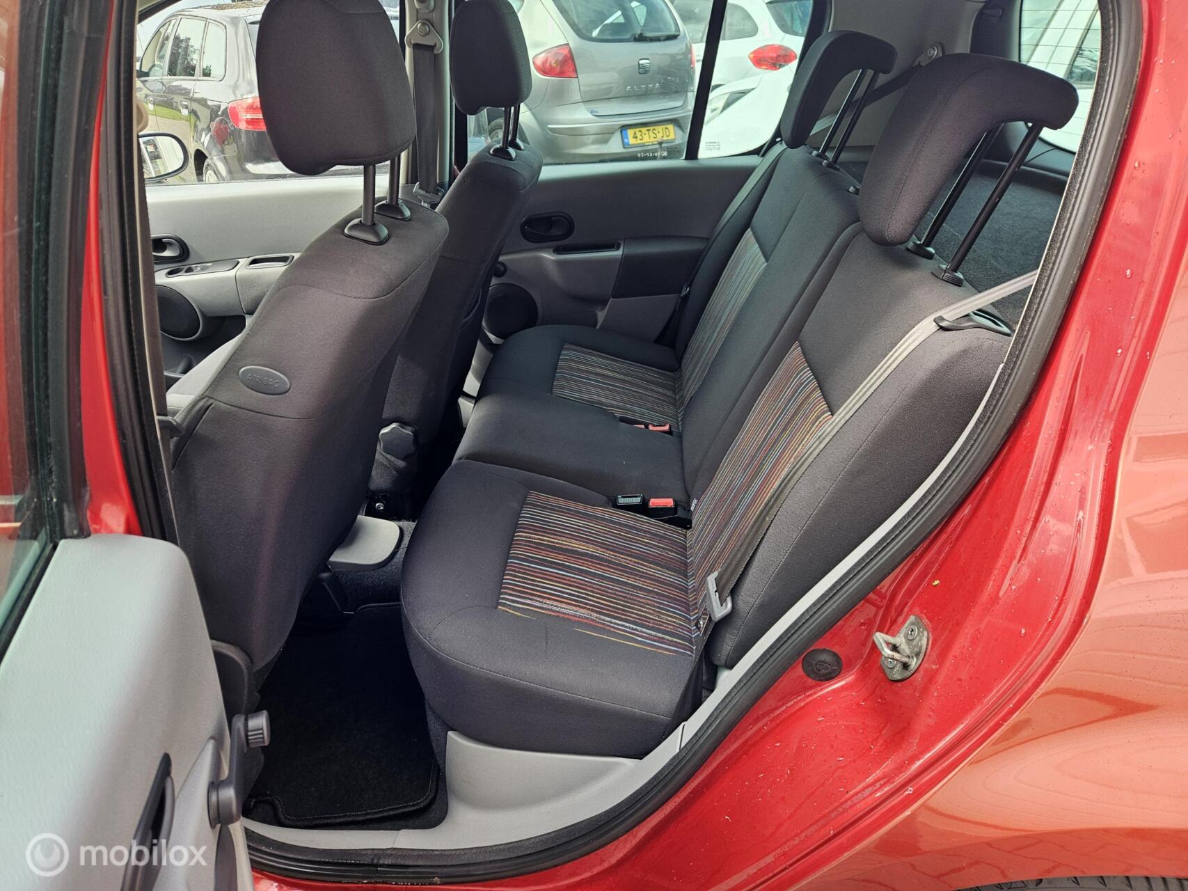 Foto van Renault Modus