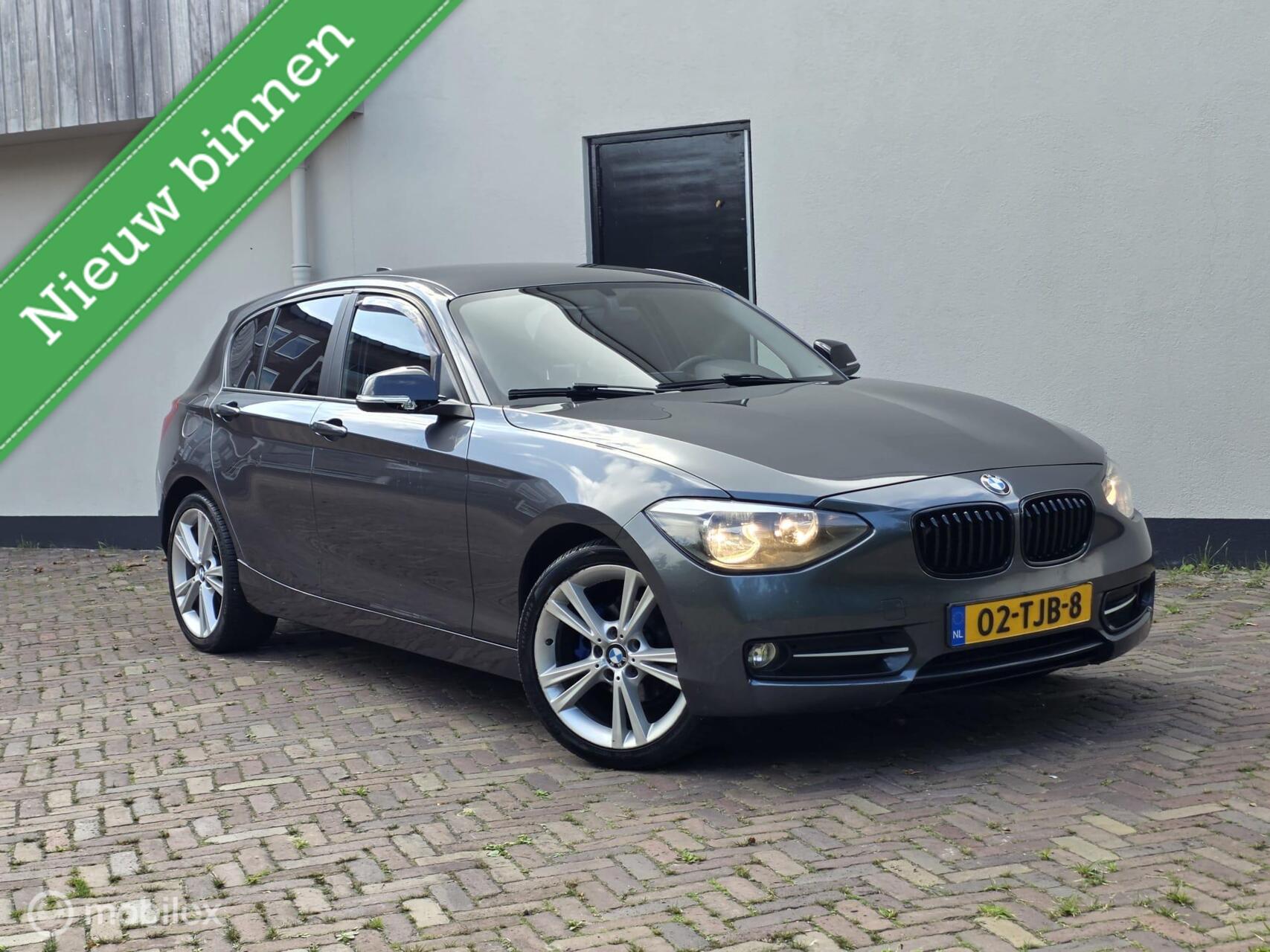 BMW 1er Reihe 116i Export of handel ! stoere auto 2012 - voorkant
