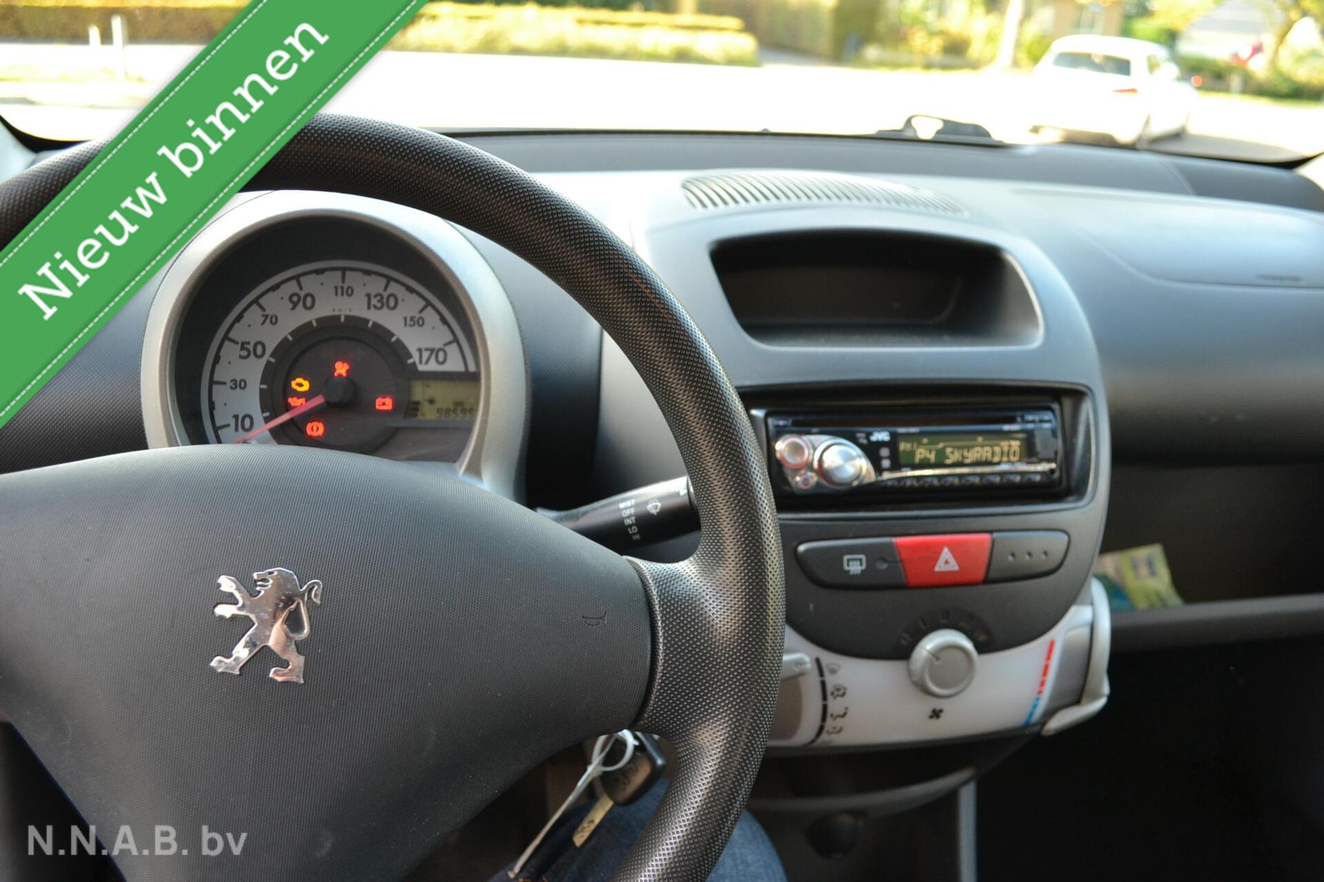 Foto van Peugeot Peugeot 107