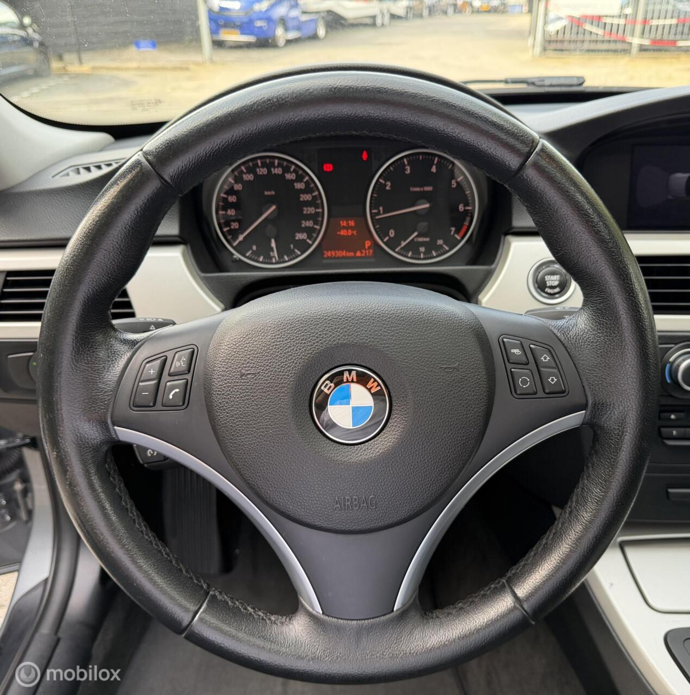 Foto van BMW 318i