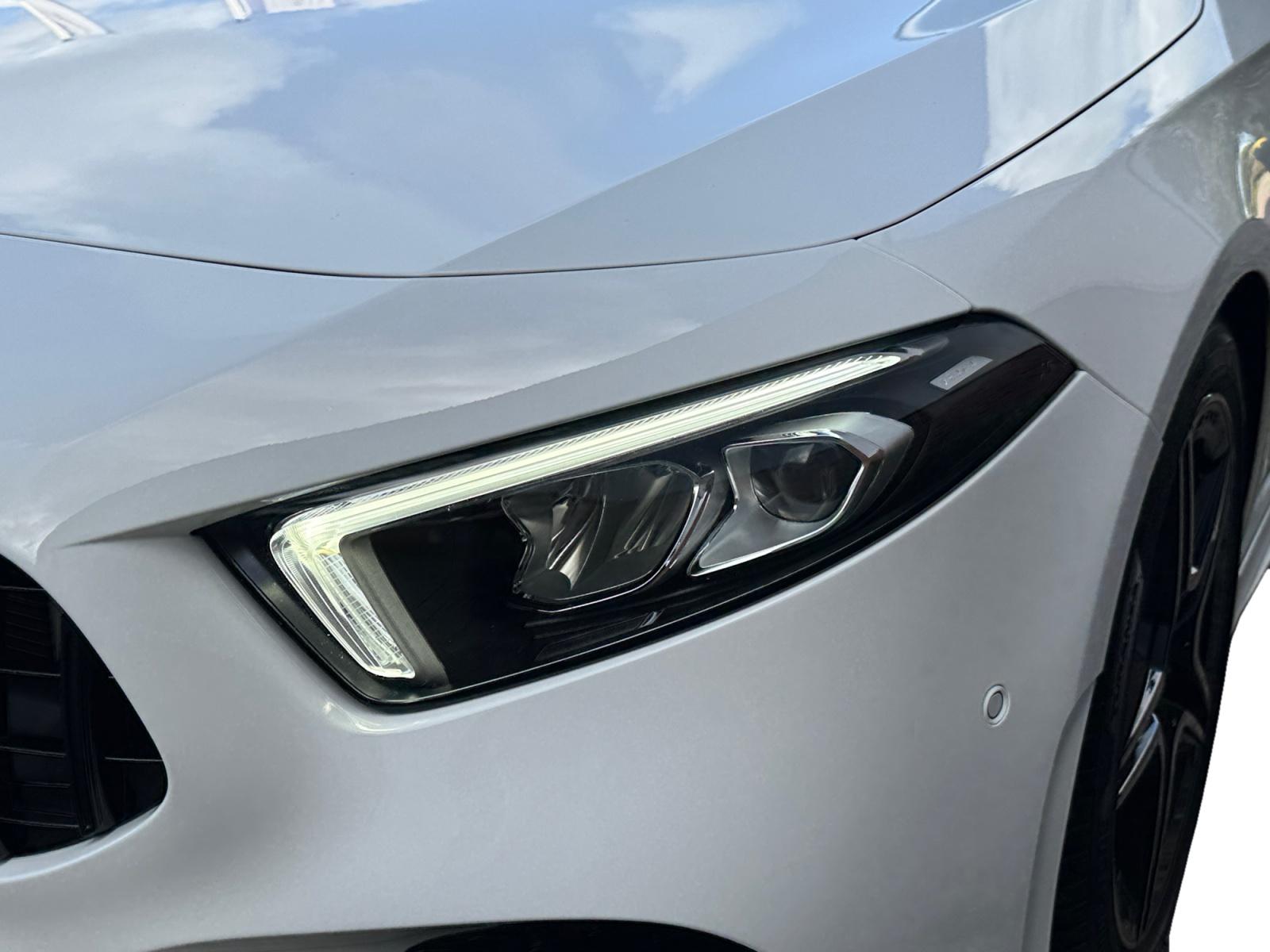 Foto van Mercedes-Benz A 220