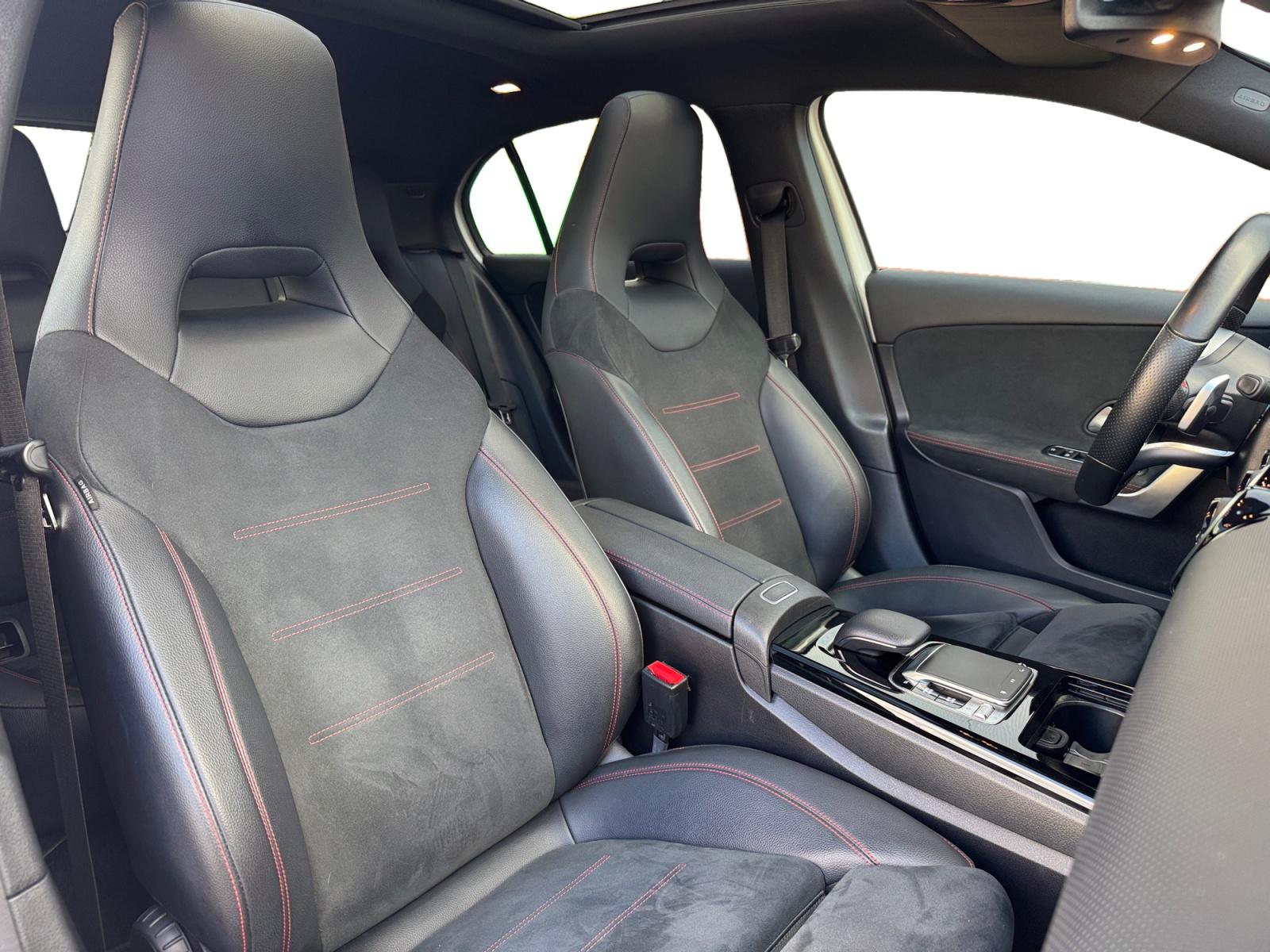 Foto van Mercedes-Benz A 220