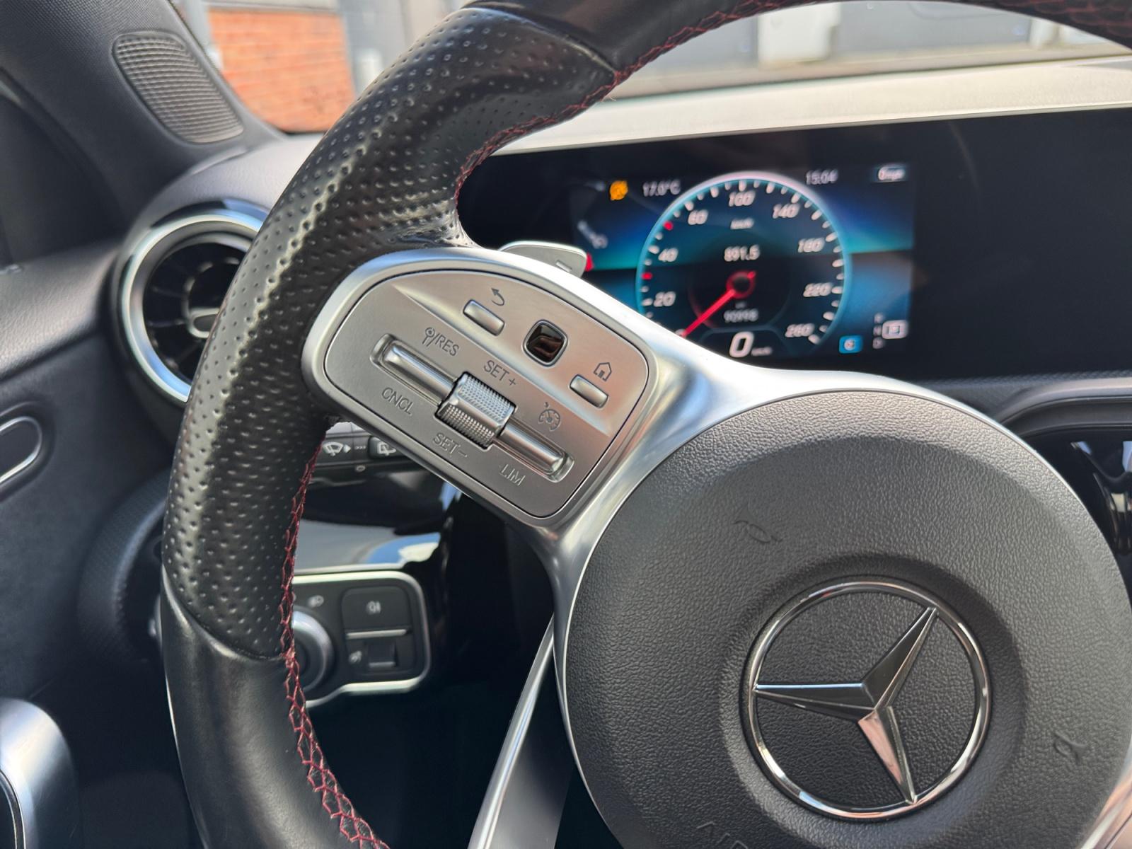 Foto van Mercedes-Benz A 220
