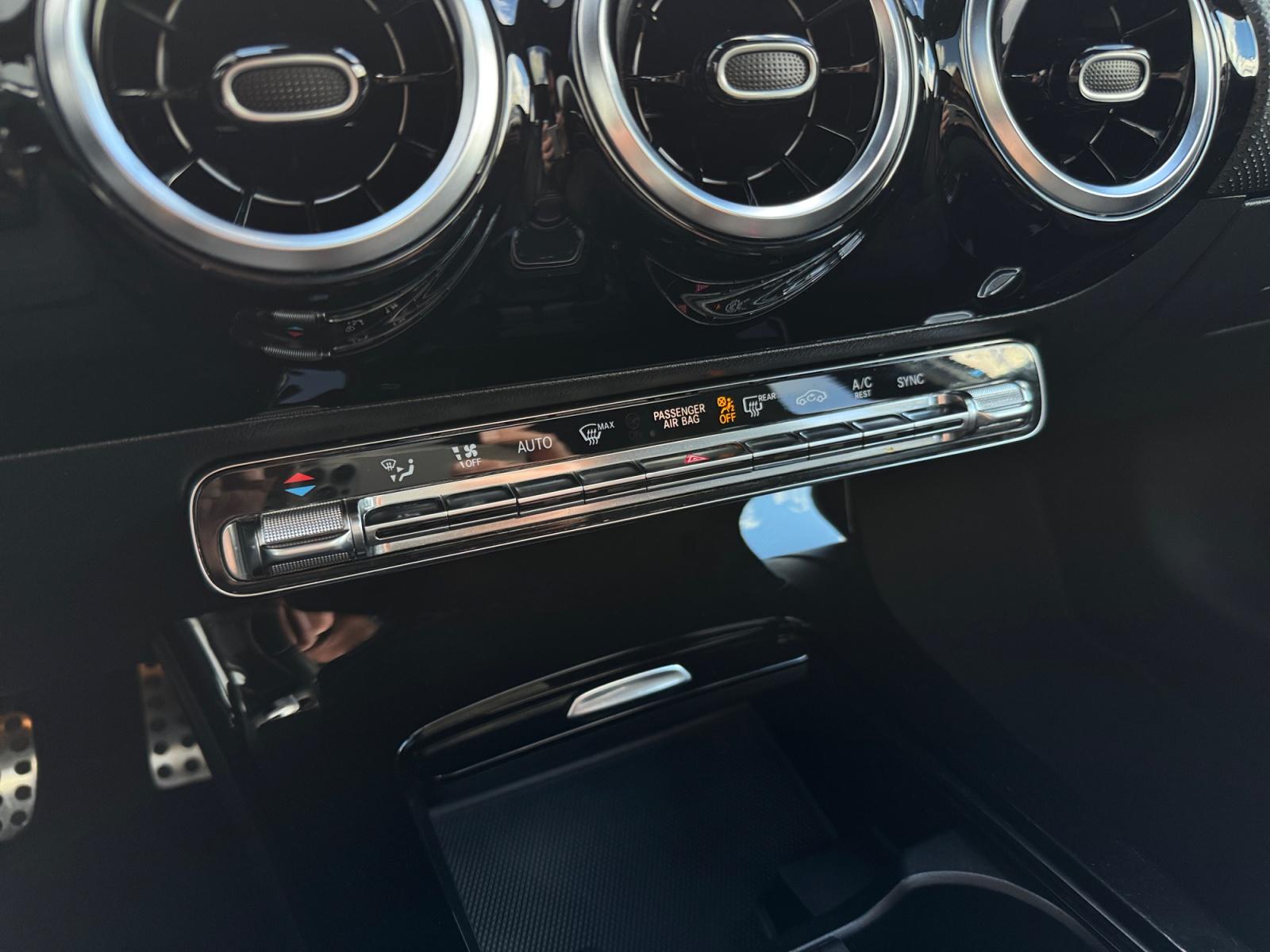 Foto van Mercedes-Benz A 220