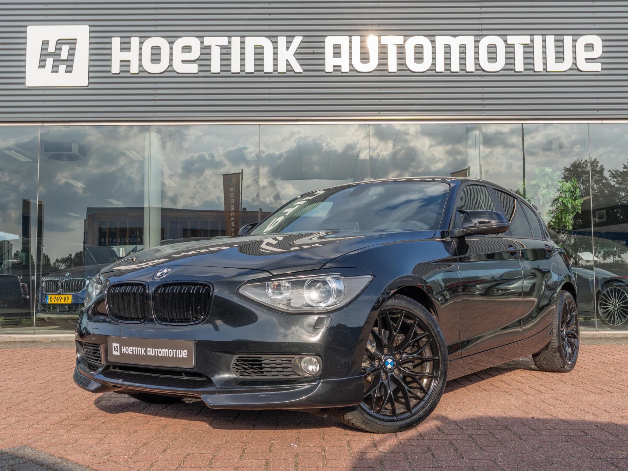 BMW 1er Reihe 118i Business+ 2012 - voorkant