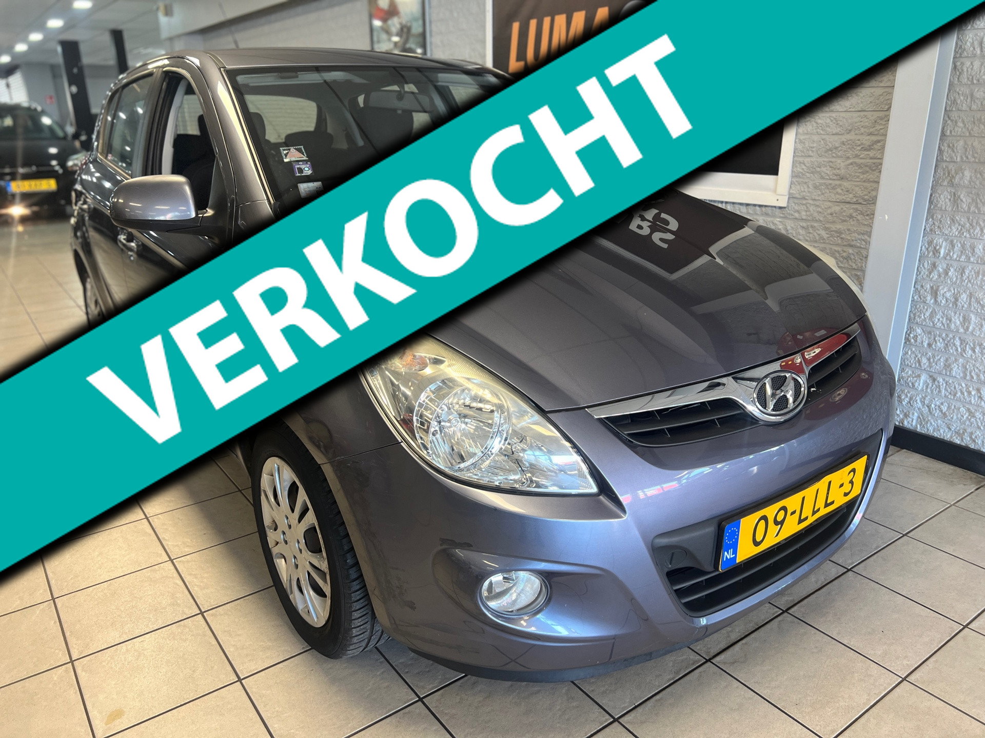 Hyundai I20 1.2i DynamicVersion | NW APK | Cruise | Trekhaak 2010 - voorkant
