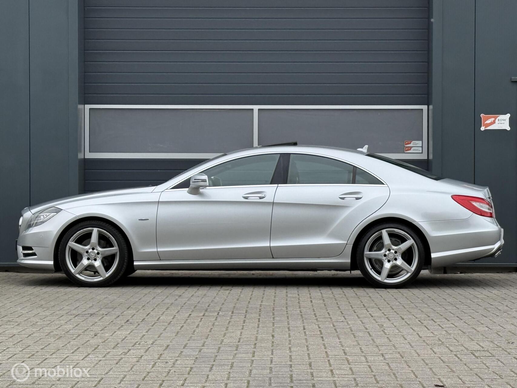 Foto van Mercedes-Benz CLS 350