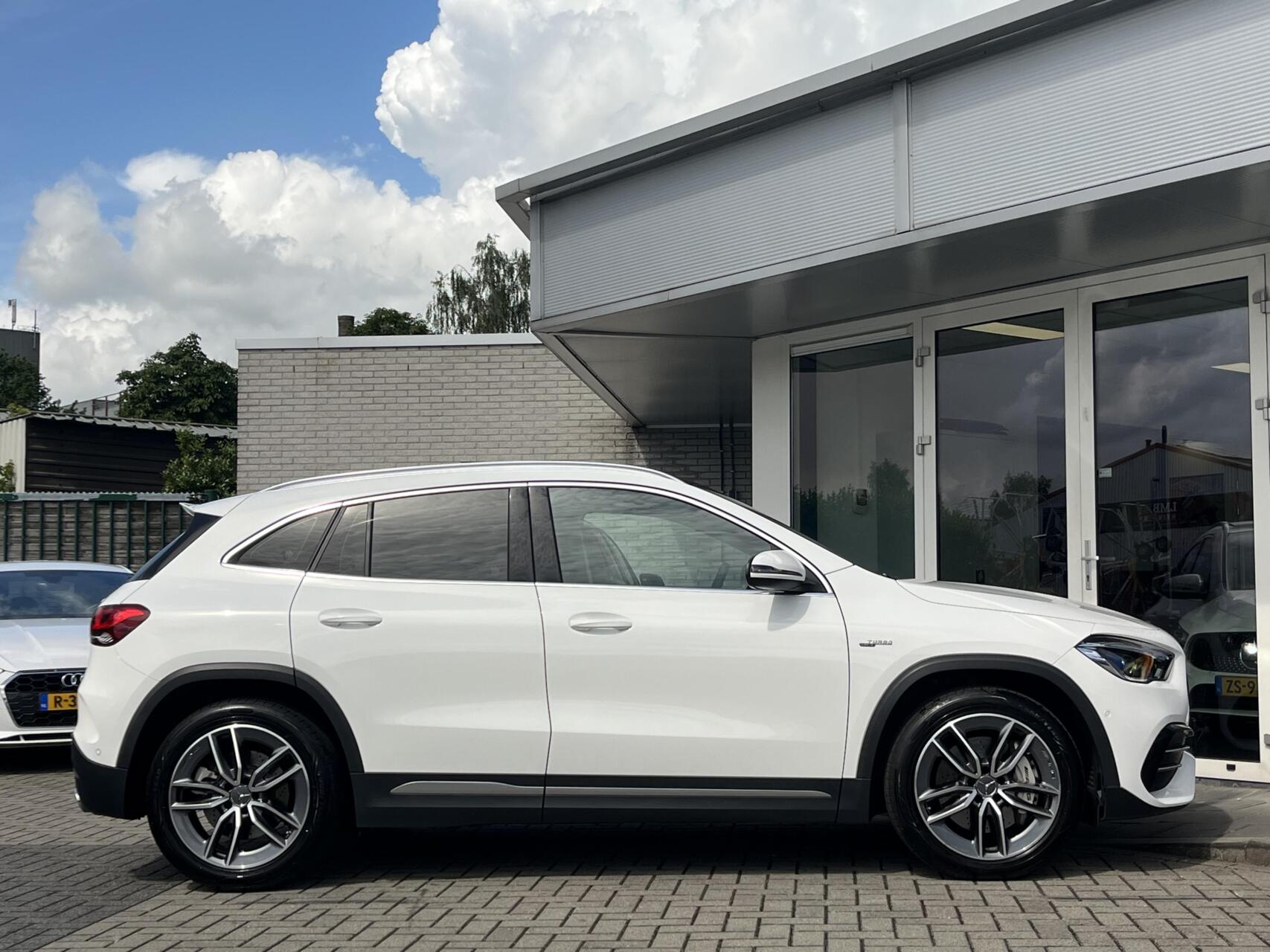 Foto van Mercedes-Benz AMG Gla 35