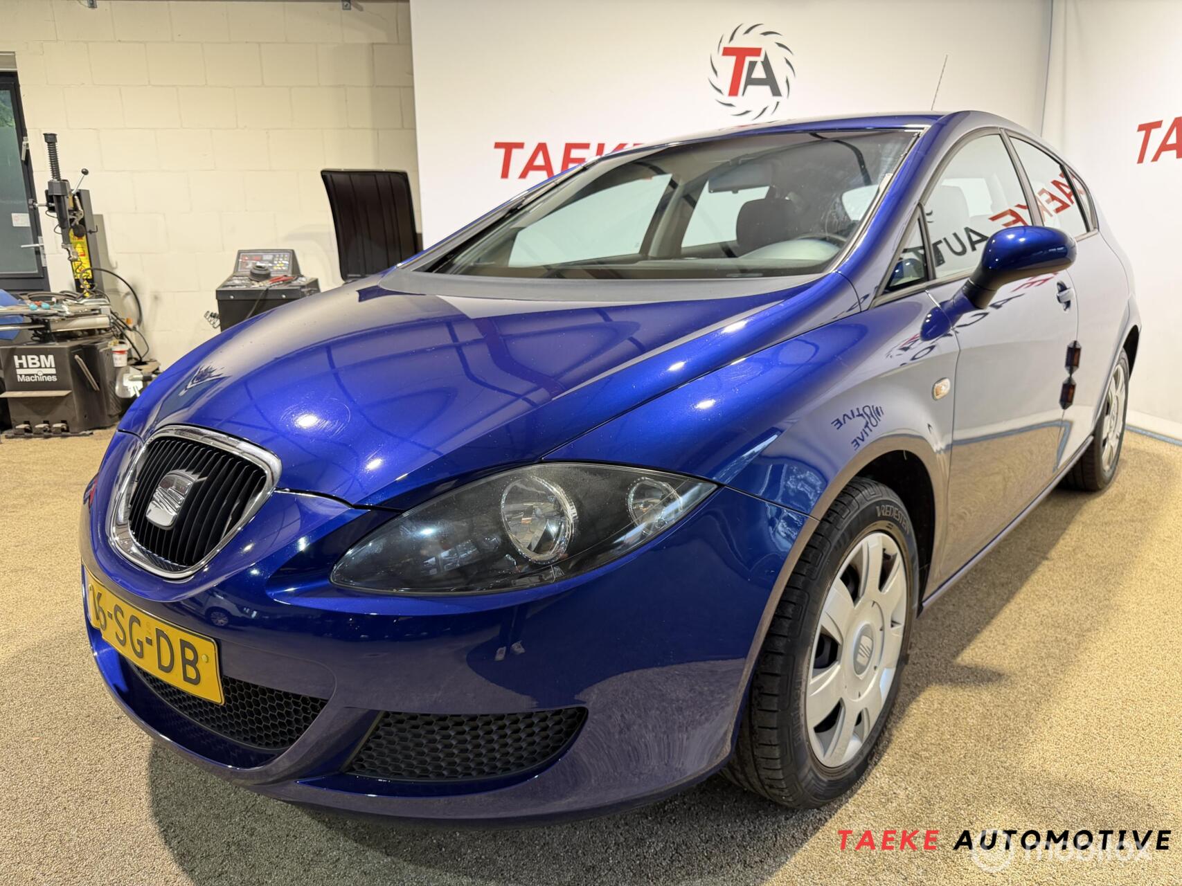 Seat Leon 1.6 Reference AIRCO/5DRD/APK/NAP/1EIG 2006 - voorkant