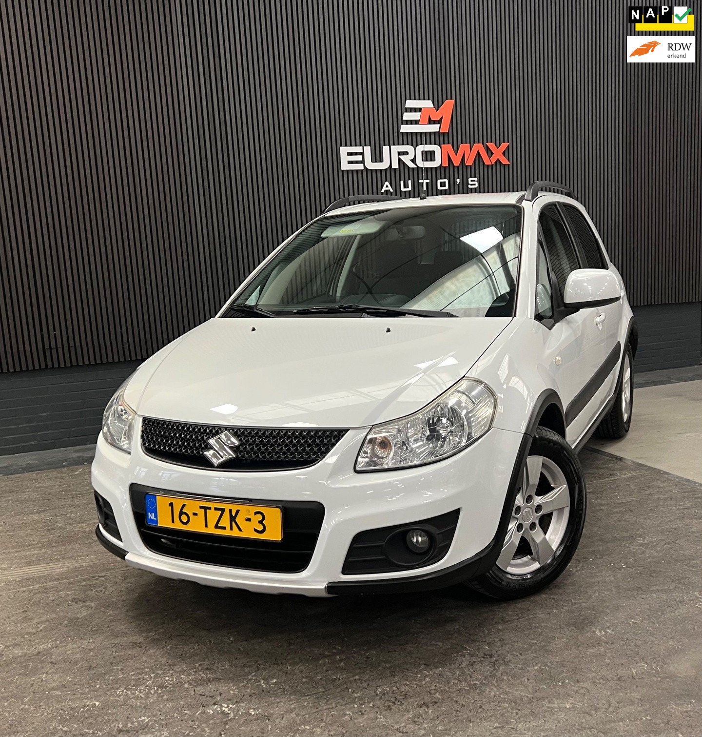 Suzuki Sx4 1.6 Exclusive - 2e eigenaar - NAP - Airco - Keyless Entry - Trekhaak - Nette Auto. 2012 - voorkant