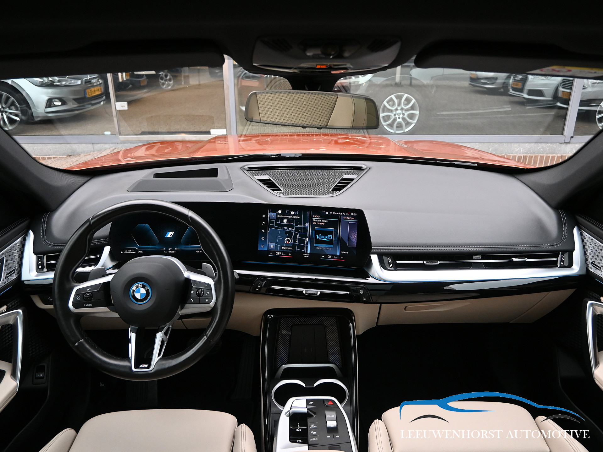 Foto van BMW X1 Xdrive30e