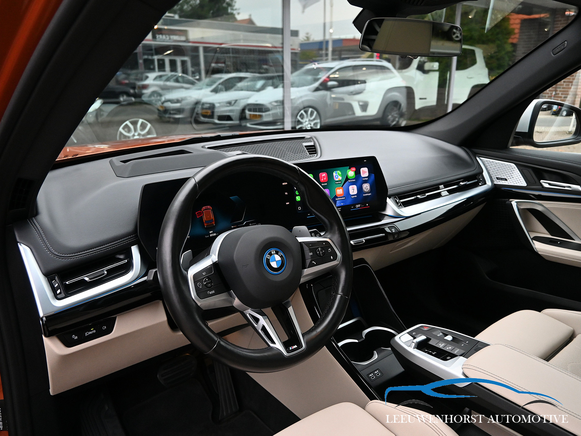 Foto van BMW X1 Xdrive30e