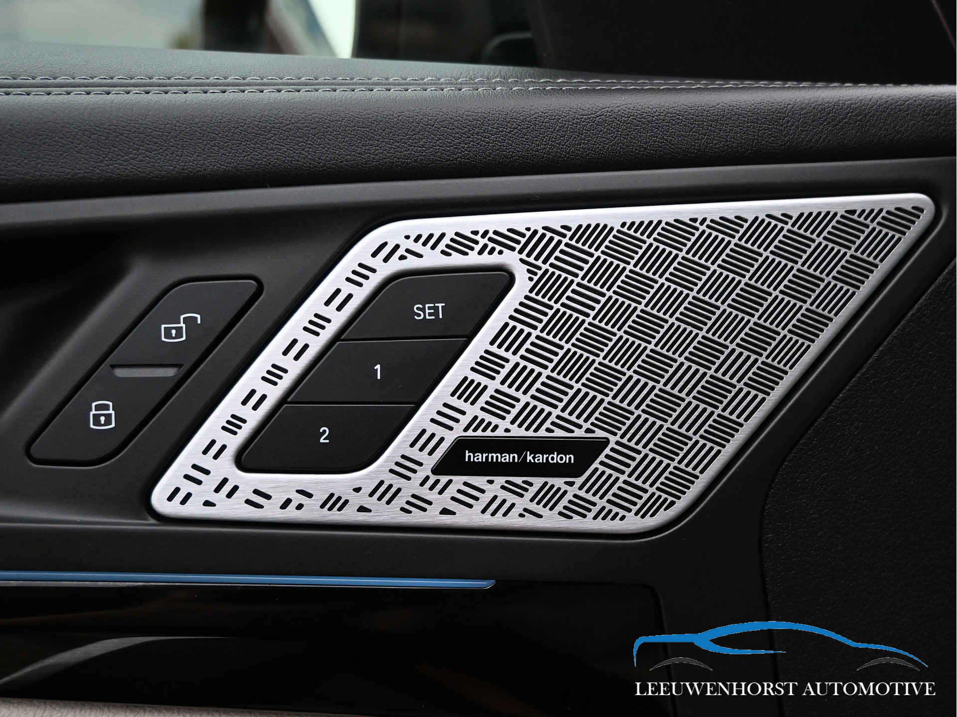 Foto van BMW X1 Xdrive30e