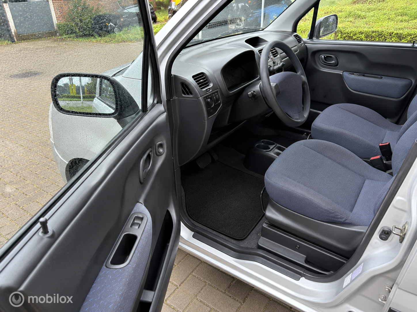 Foto van Suzuki Wagon R