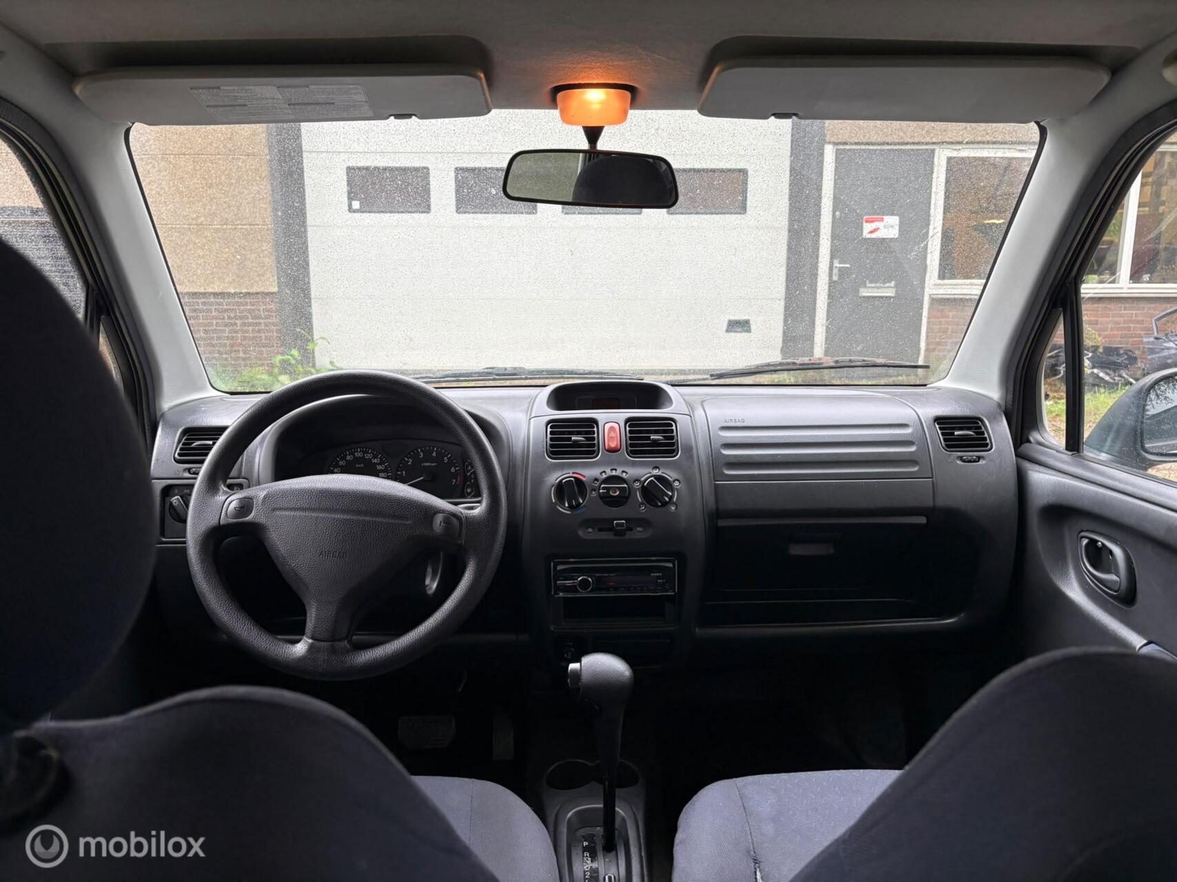 Foto van Suzuki Wagon R
