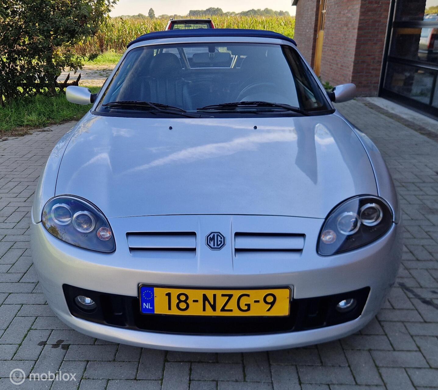 Foto van MG MG TF