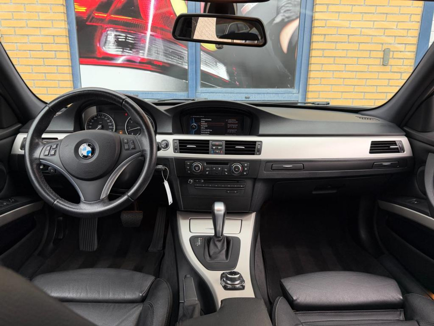 Foto van BMW 318i
