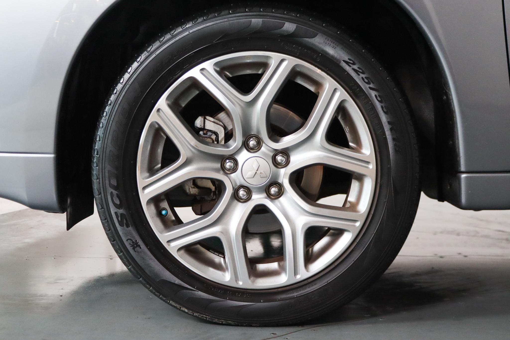 Foto van Mitsubishi Mitsubishi Outlander