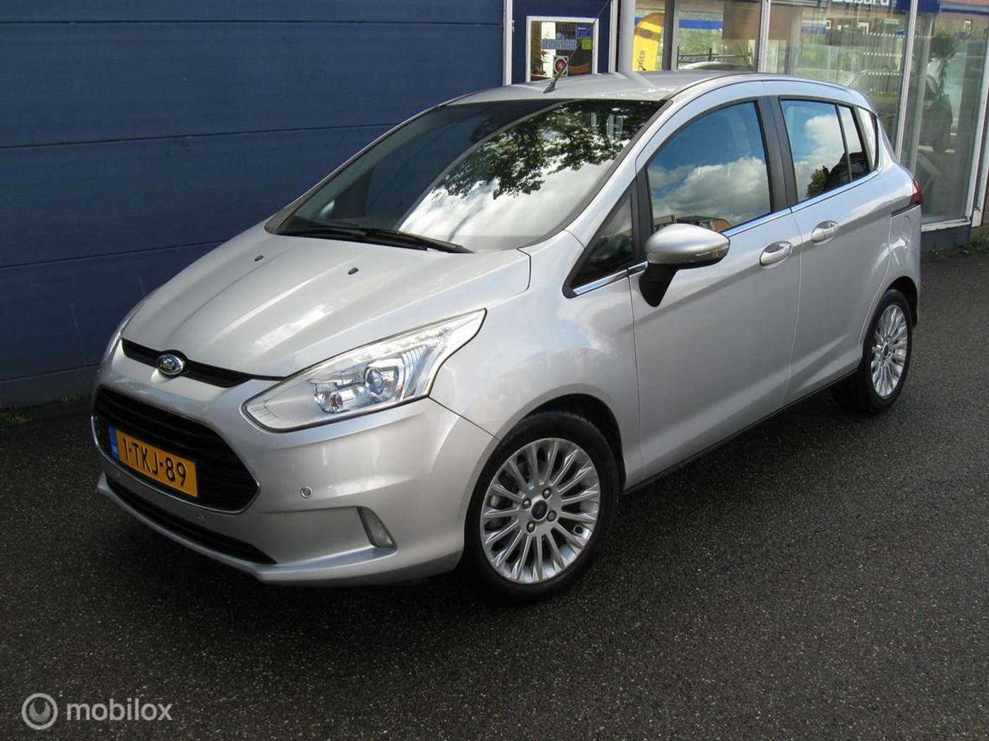 Foto van Ford B-max