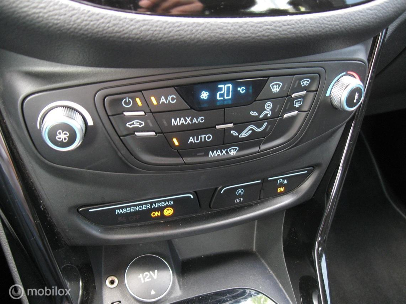 Foto van Ford B-max