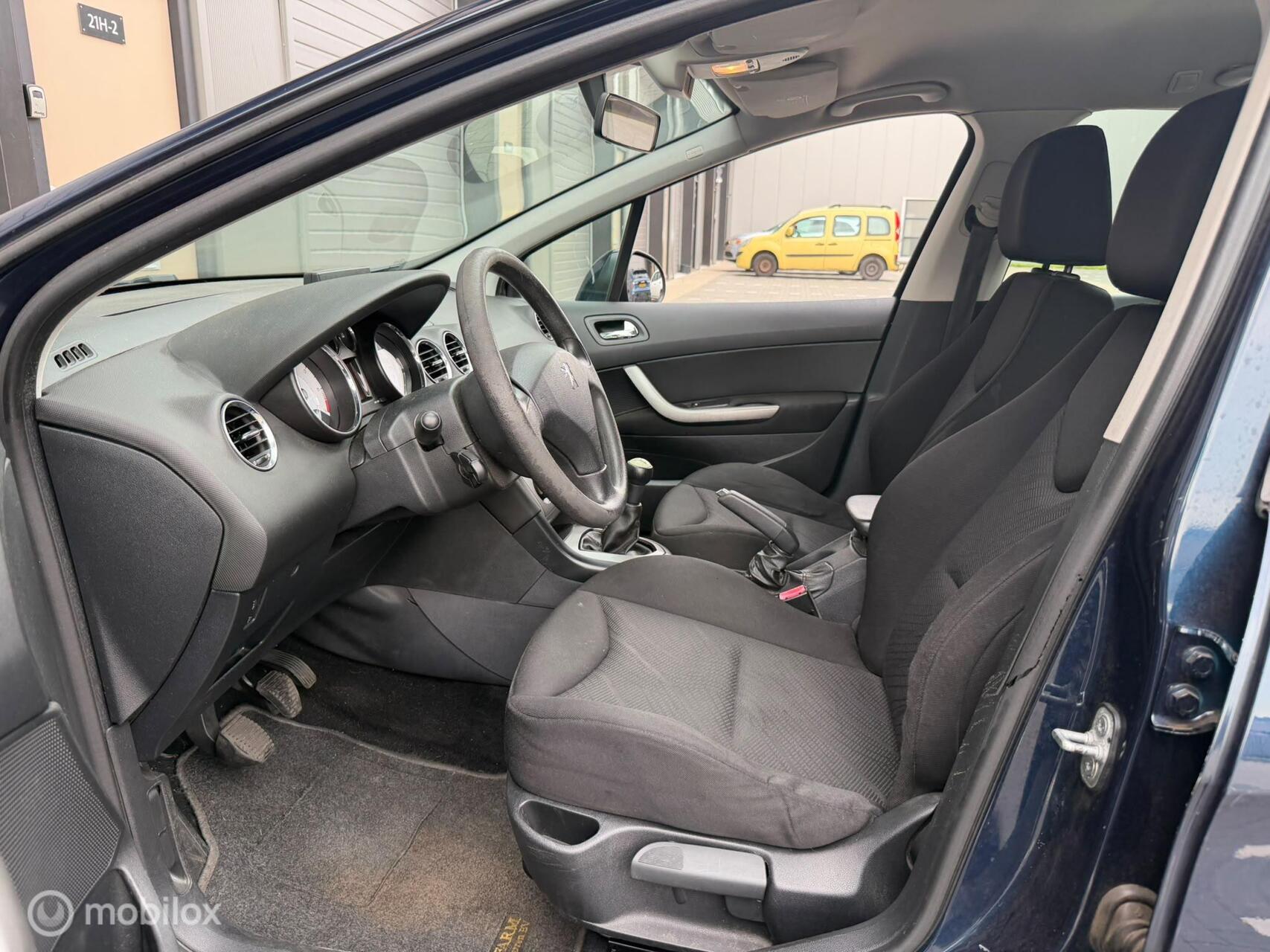 Foto van Peugeot 308 SW
