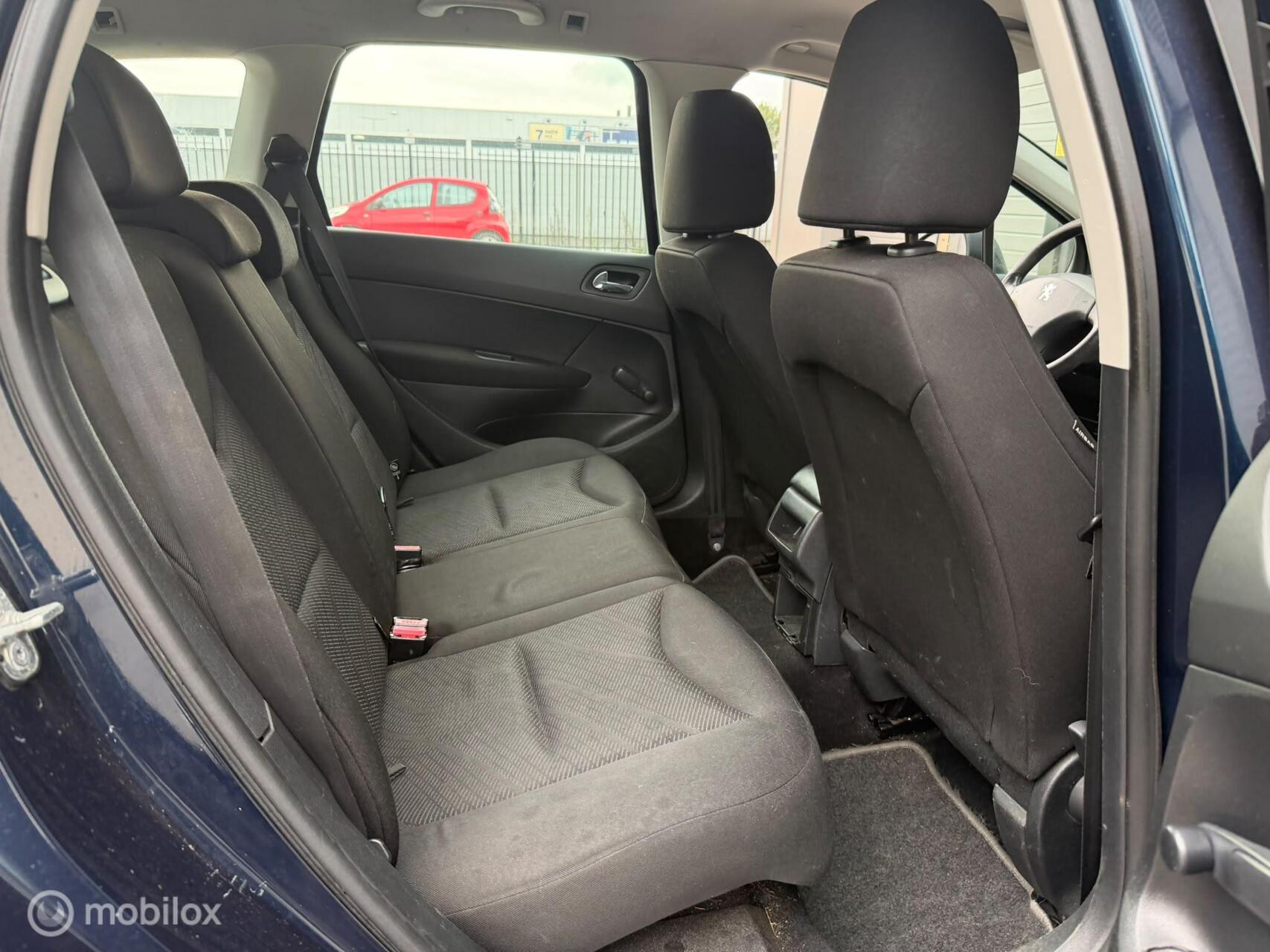 Foto van Peugeot 308 SW