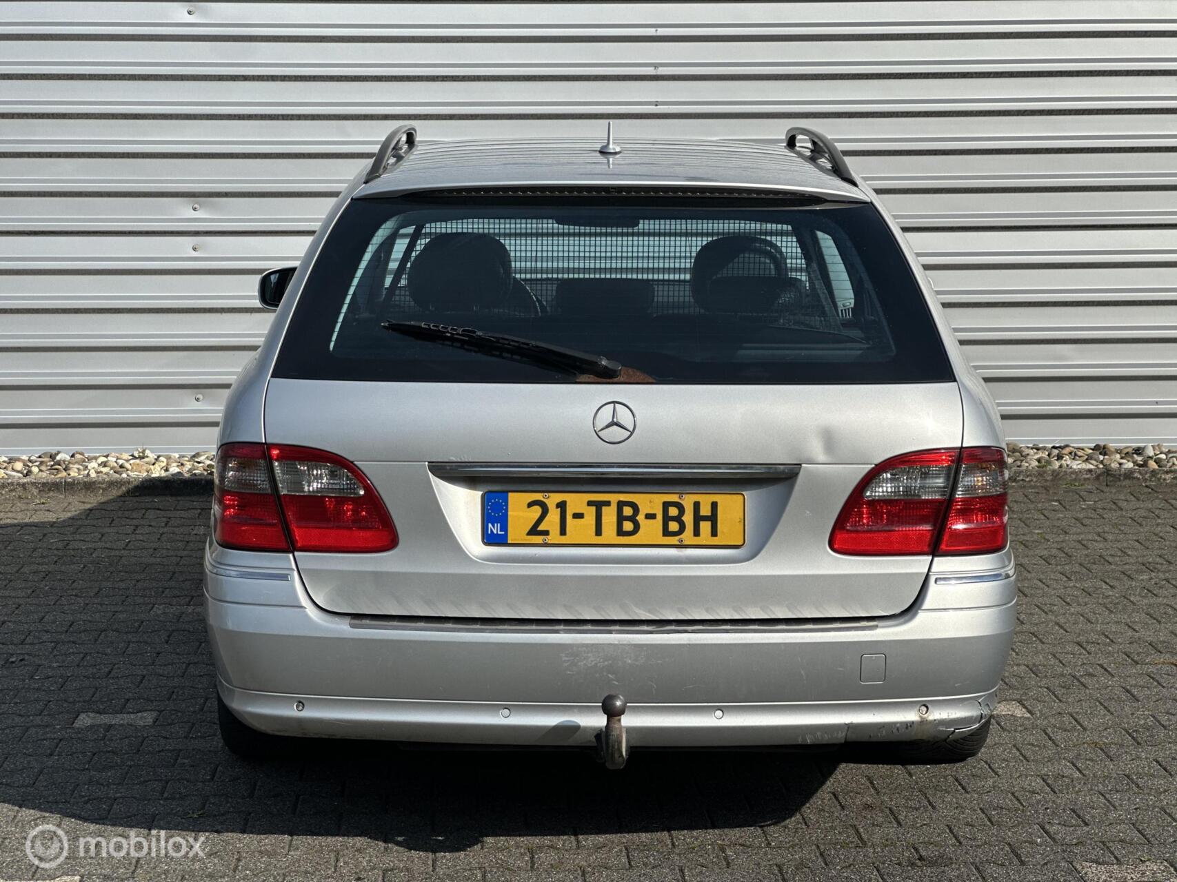Foto van Mercedes-Benz E 220 CDI