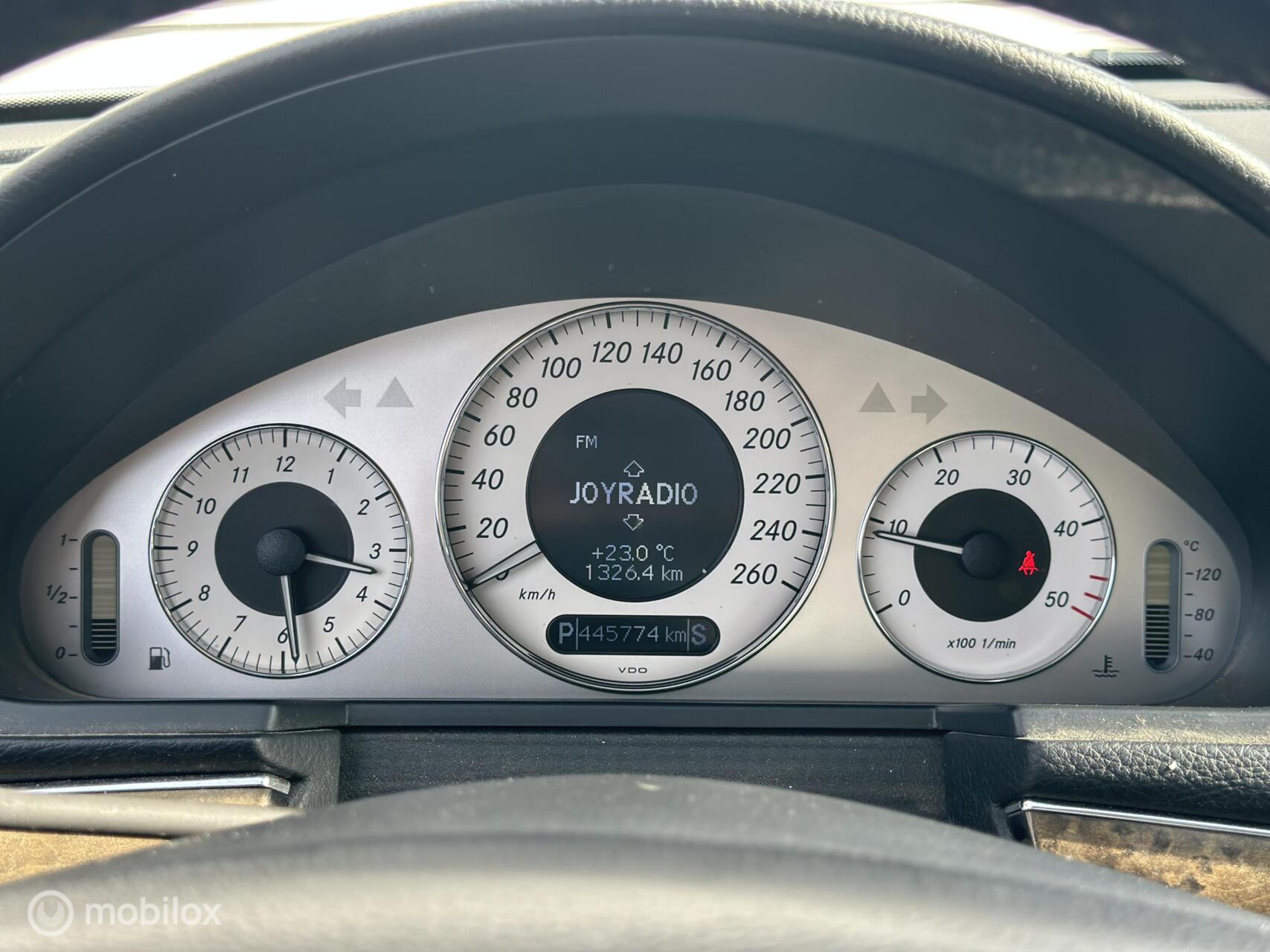 Foto van Mercedes-Benz E 220 CDI