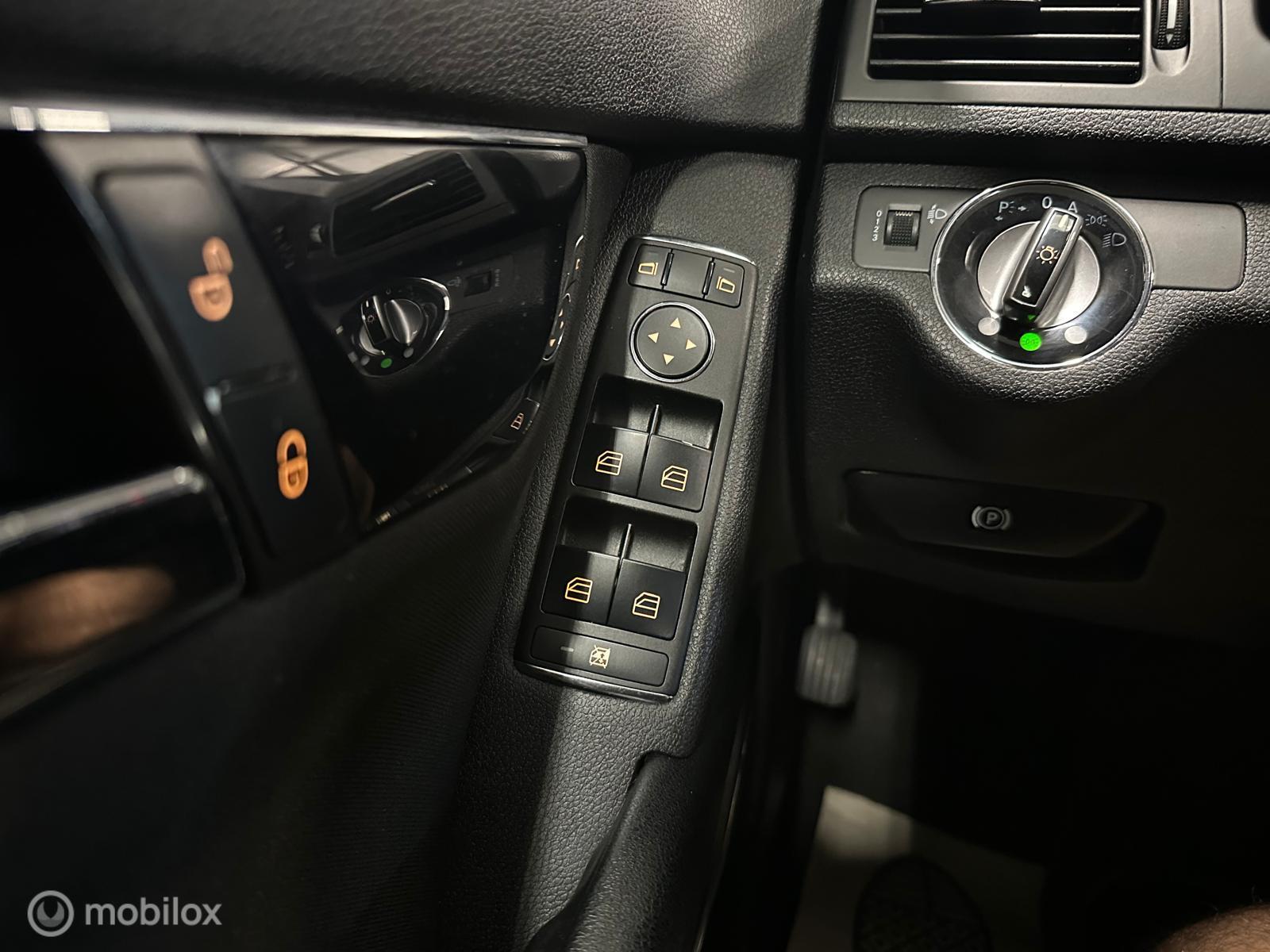 Foto van Mercedes-Benz C 180 Kompressor
