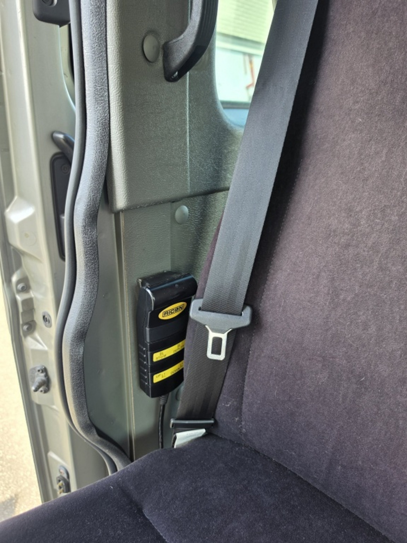 Foto van Renault Master 2,5 Dci 100 Aut