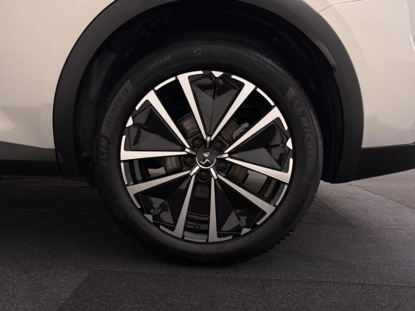 Foto van DS Ds7