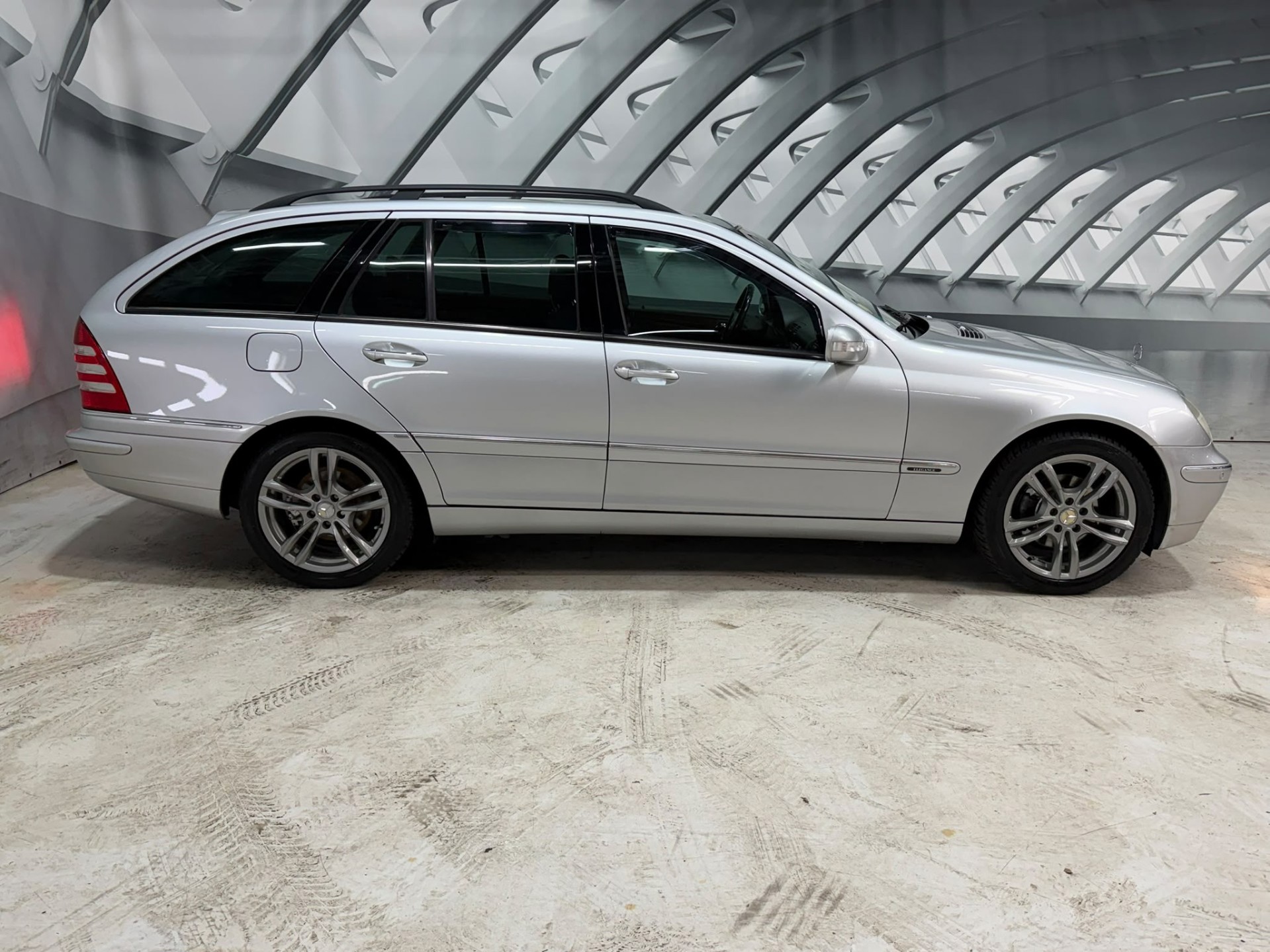 Foto van Mercedes-Benz C 200 Kompressor