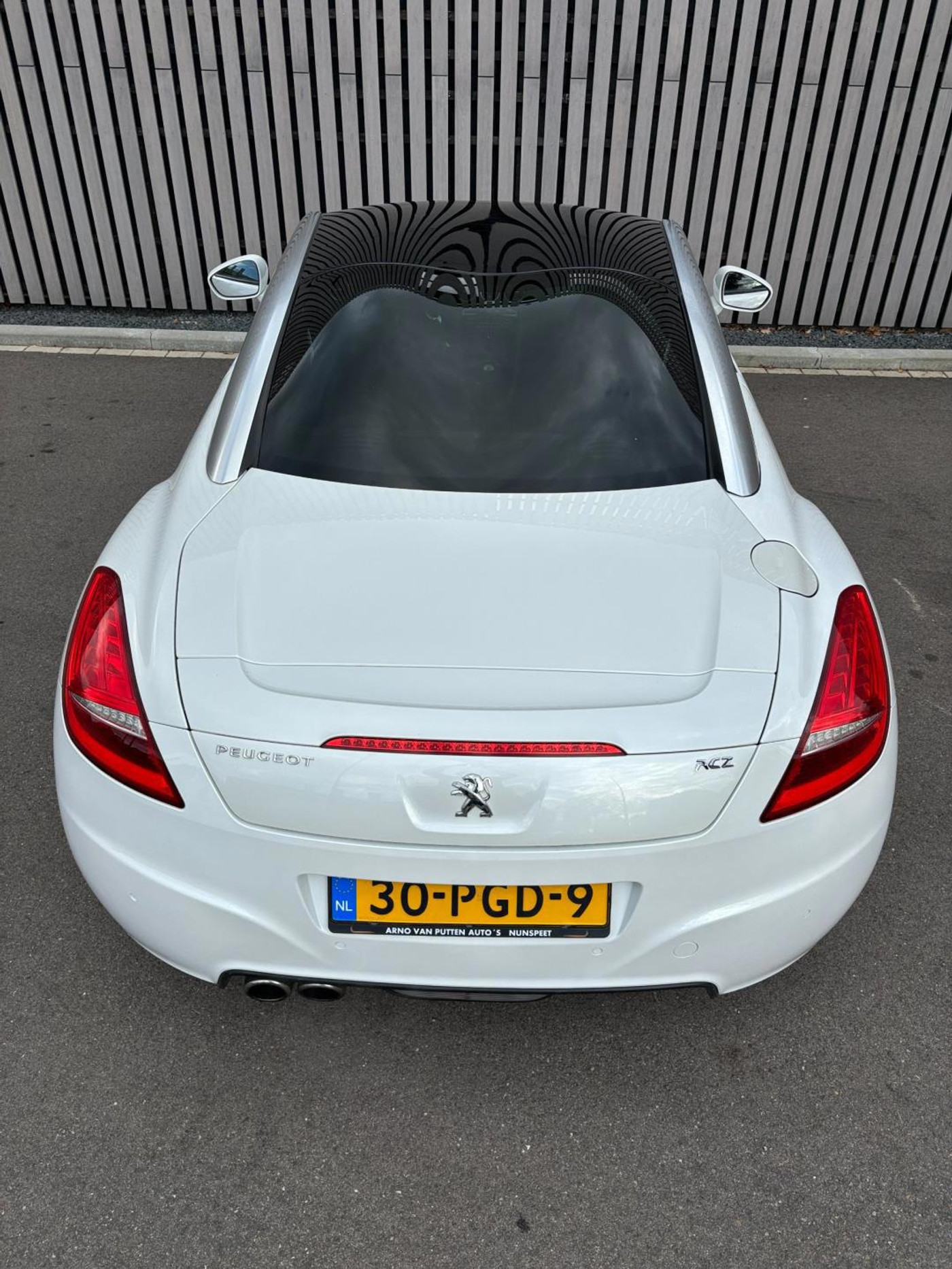 Foto van Peugeot RCZ