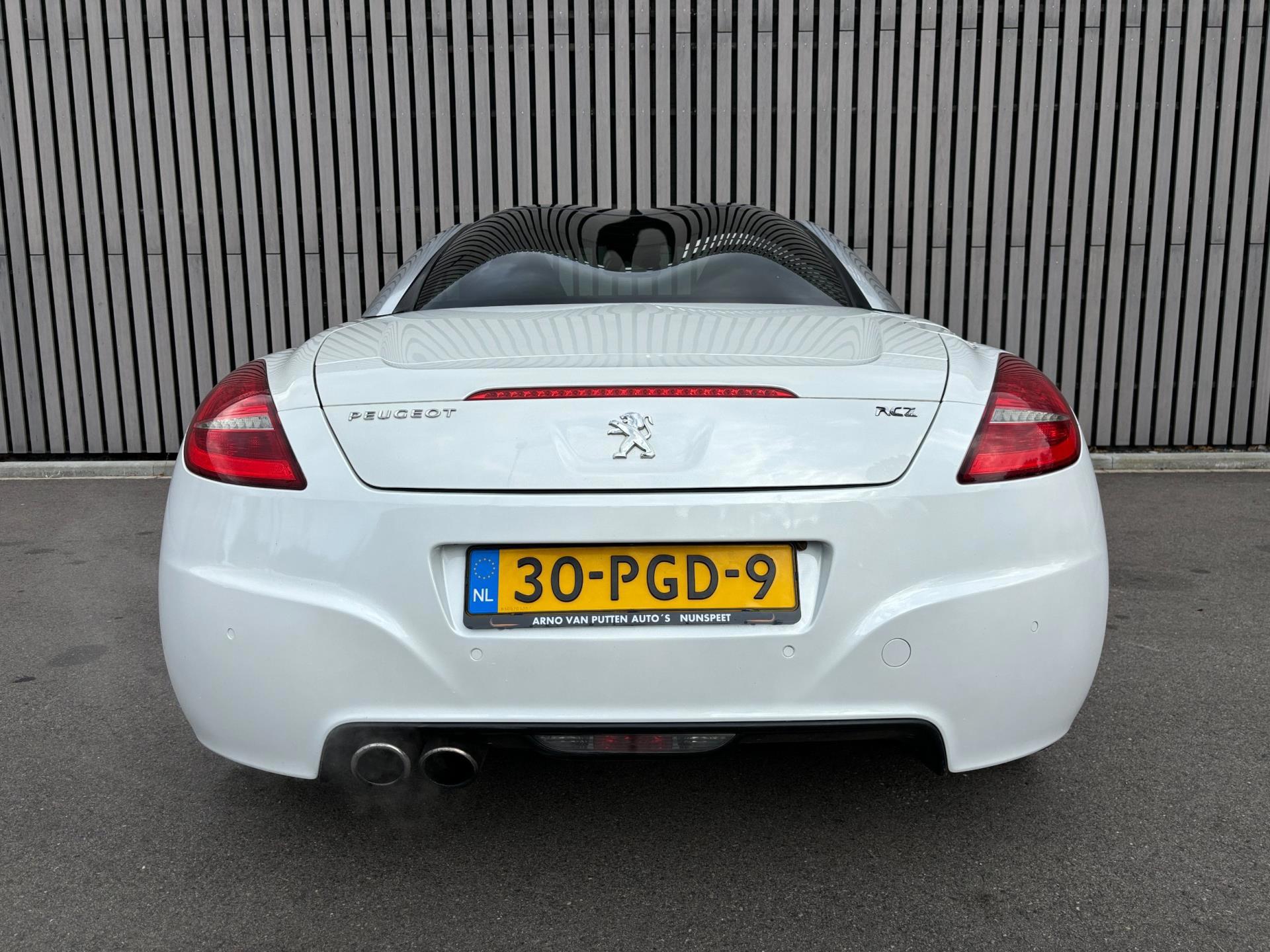 Foto van Peugeot RCZ