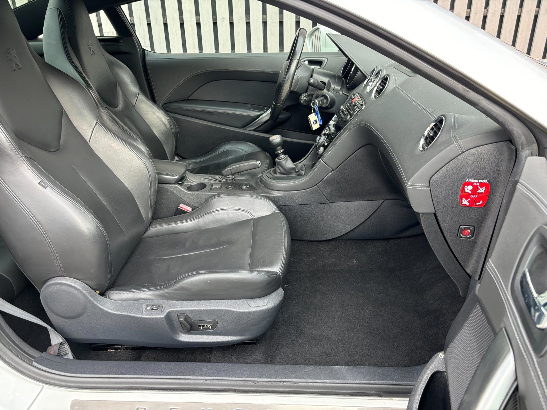 Foto van Peugeot RCZ