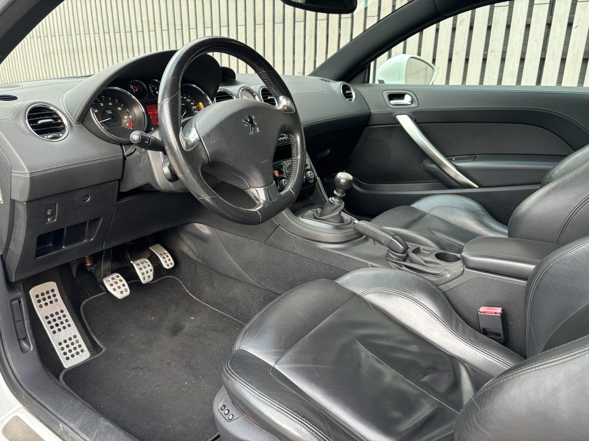 Foto van Peugeot RCZ