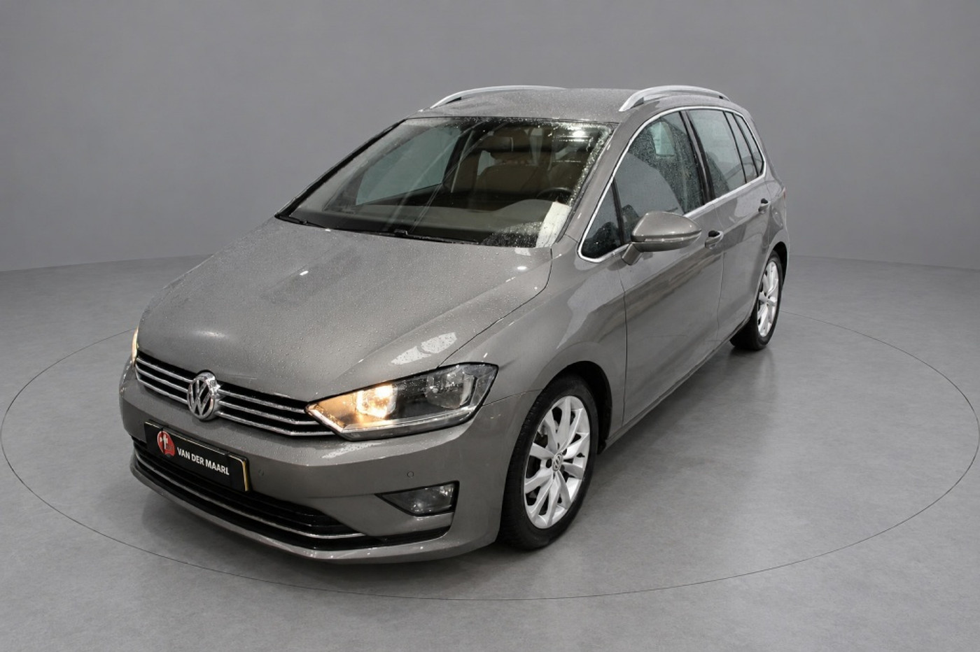 Foto van Volkswagen Golf Sportsvan