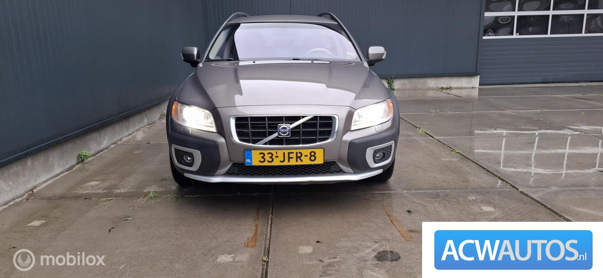 Volvo Xc70 3.2 Momentum 4x4 2008 - voorkant