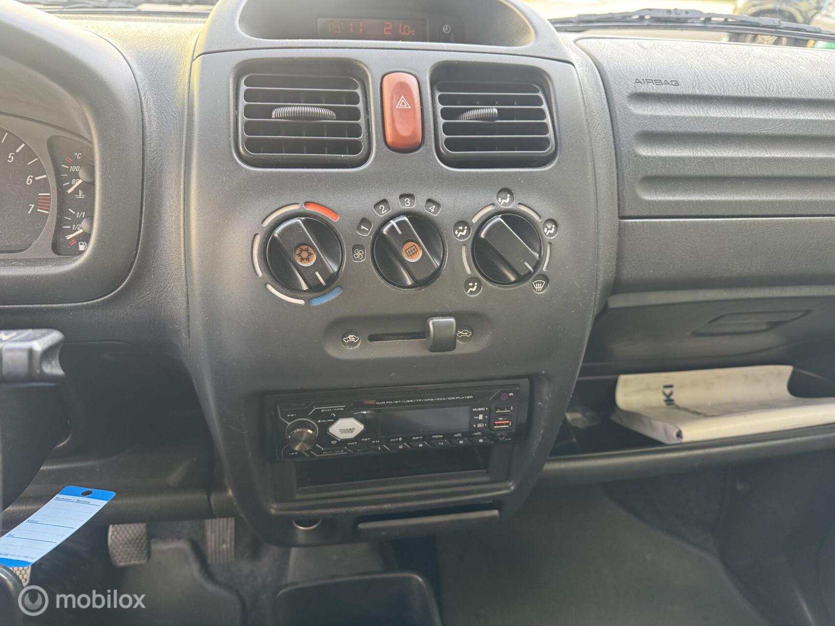 Foto van Suzuki Suzuki Wagon-r